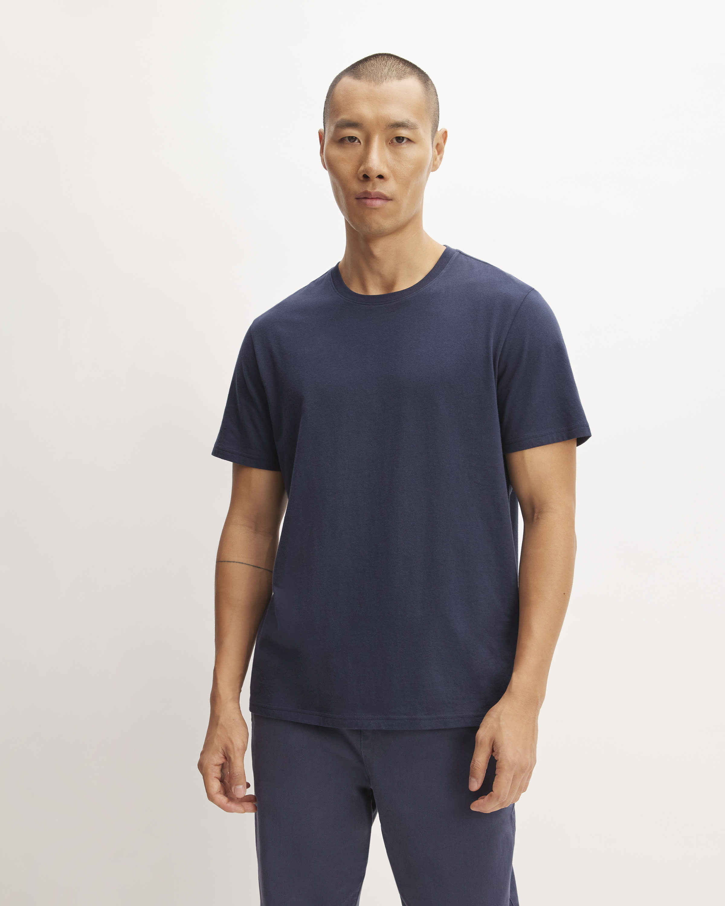 The Essential Organic Crew Deep Navy – Everlane