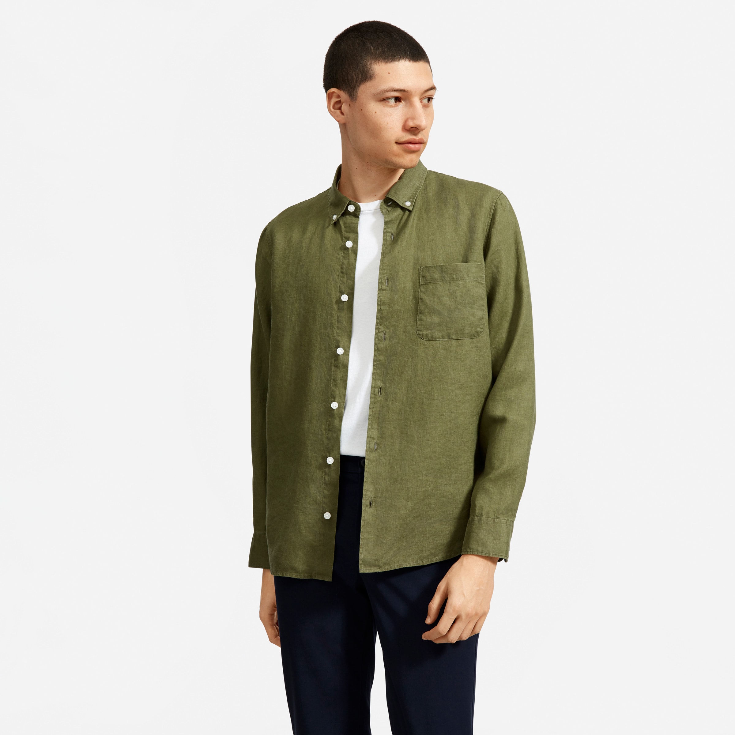 The Linen Standard Fit Shirt Moss – Everlane