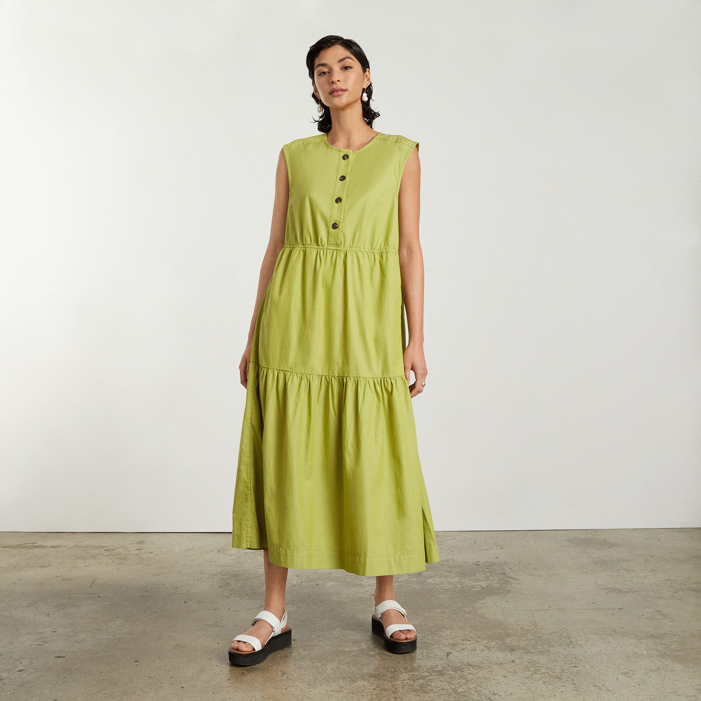 The Tiered Midi Dress Pepper – Everlane