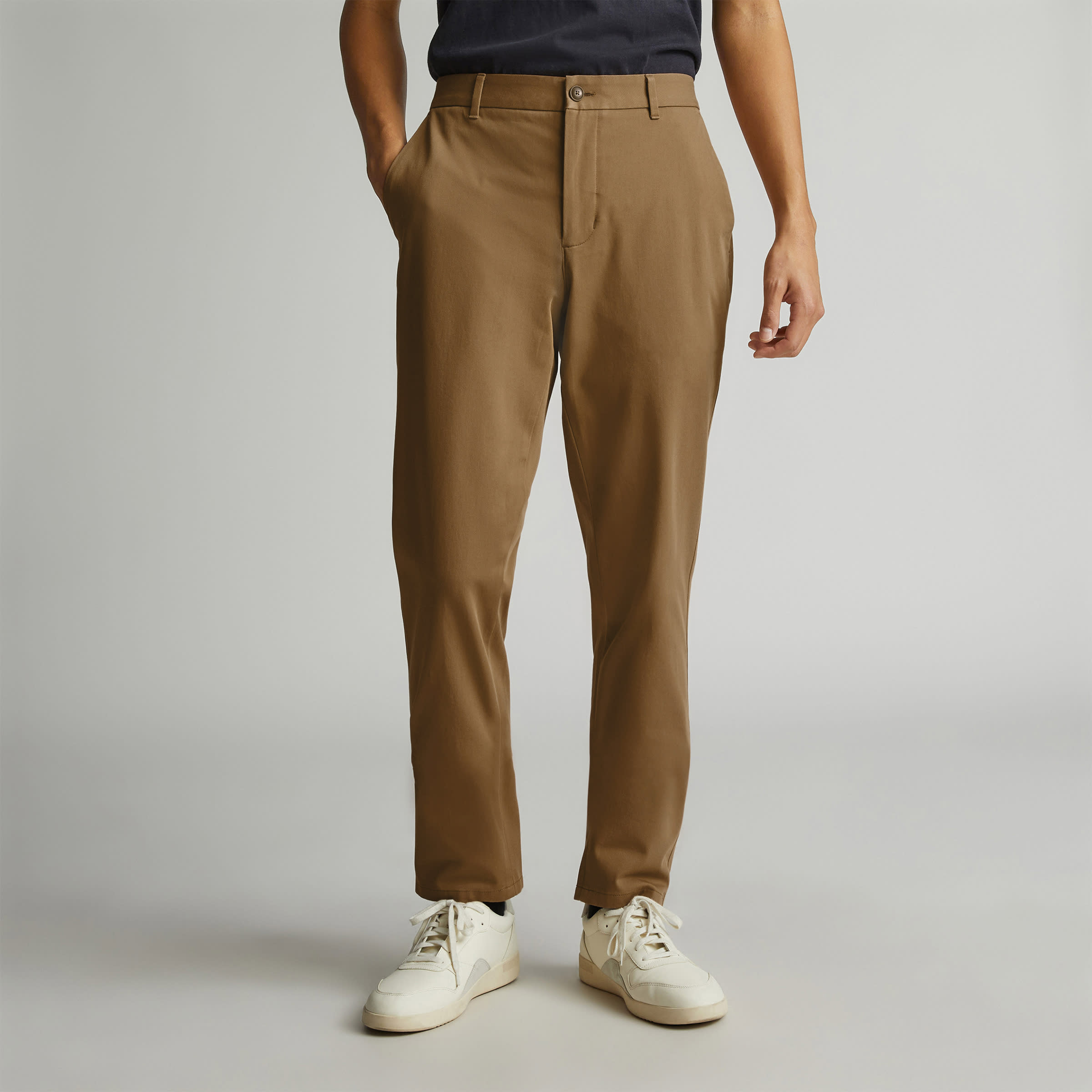 The Performance Chino | Uniform Toasted Coconut – Everlane