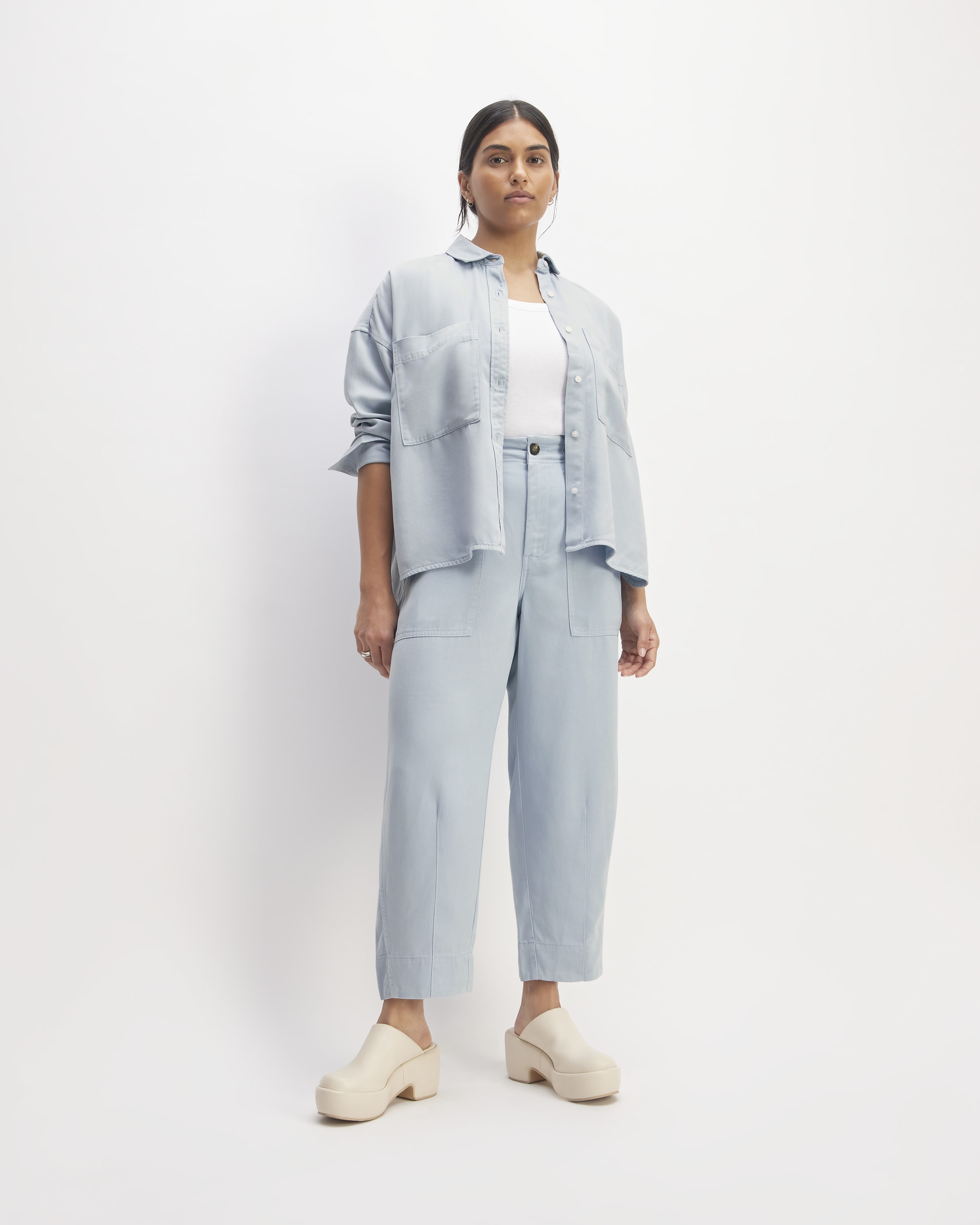 The Utility Pant in Buttersoft Chambray Blue – Everlane