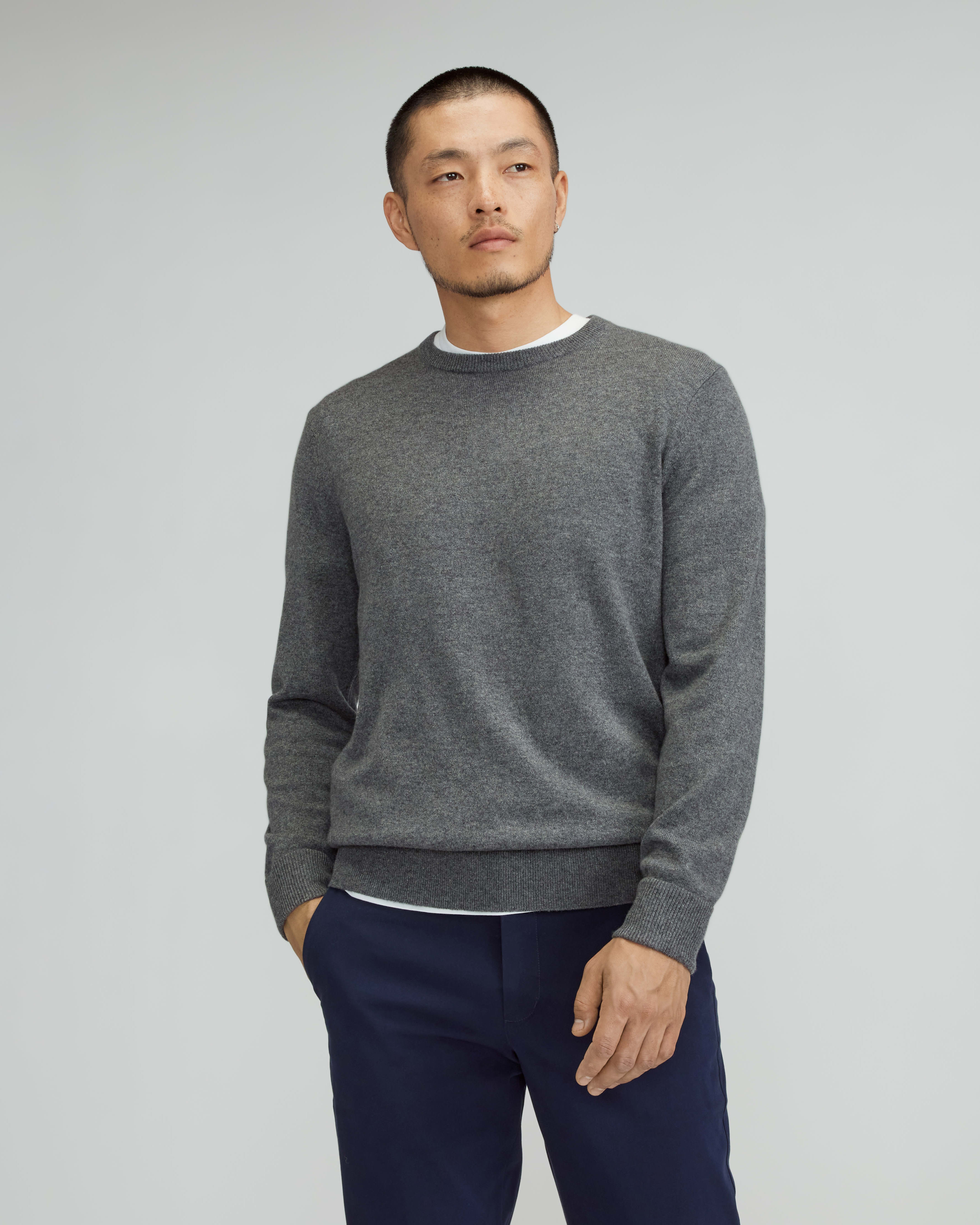 Cashmere Classic Crewneck Charcoal