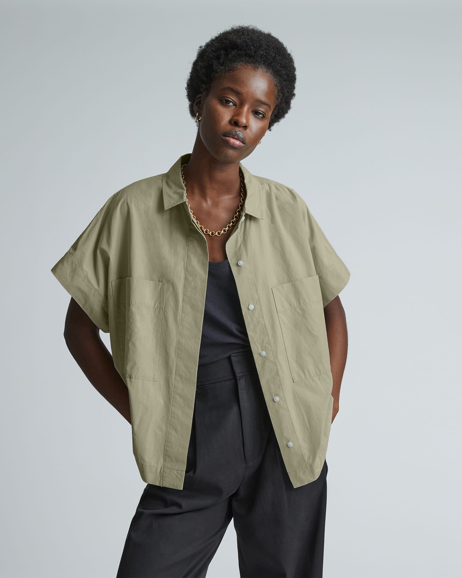 The Short-Sleeve Box Shirt Seagrass – Everlane