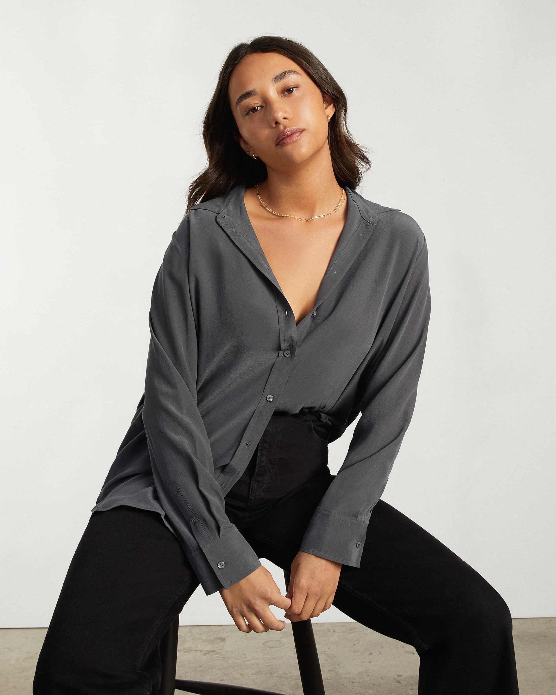 The Clean Silk Relaxed Shirt Slate Grey – Everlane