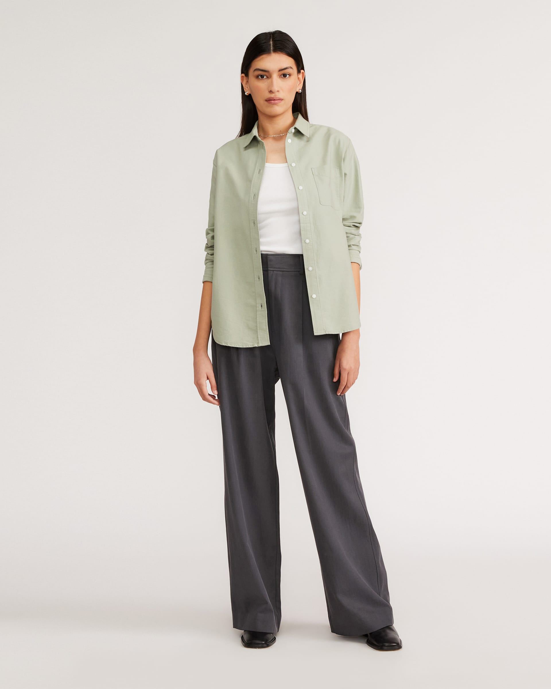 The Relaxed Oxford Shirt Seagrass – Everlane