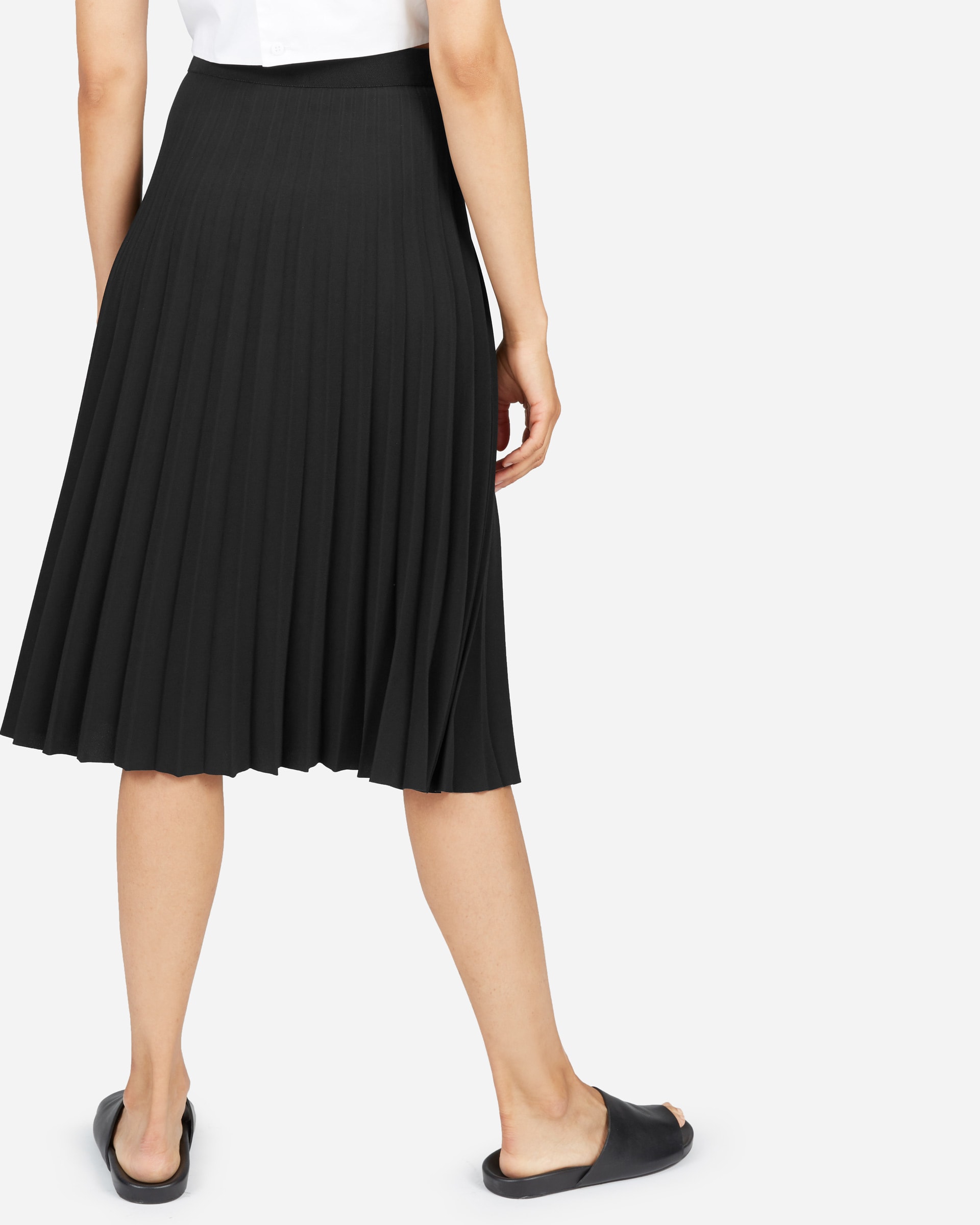 The Pleated Midi Skirt Black – Everlane
