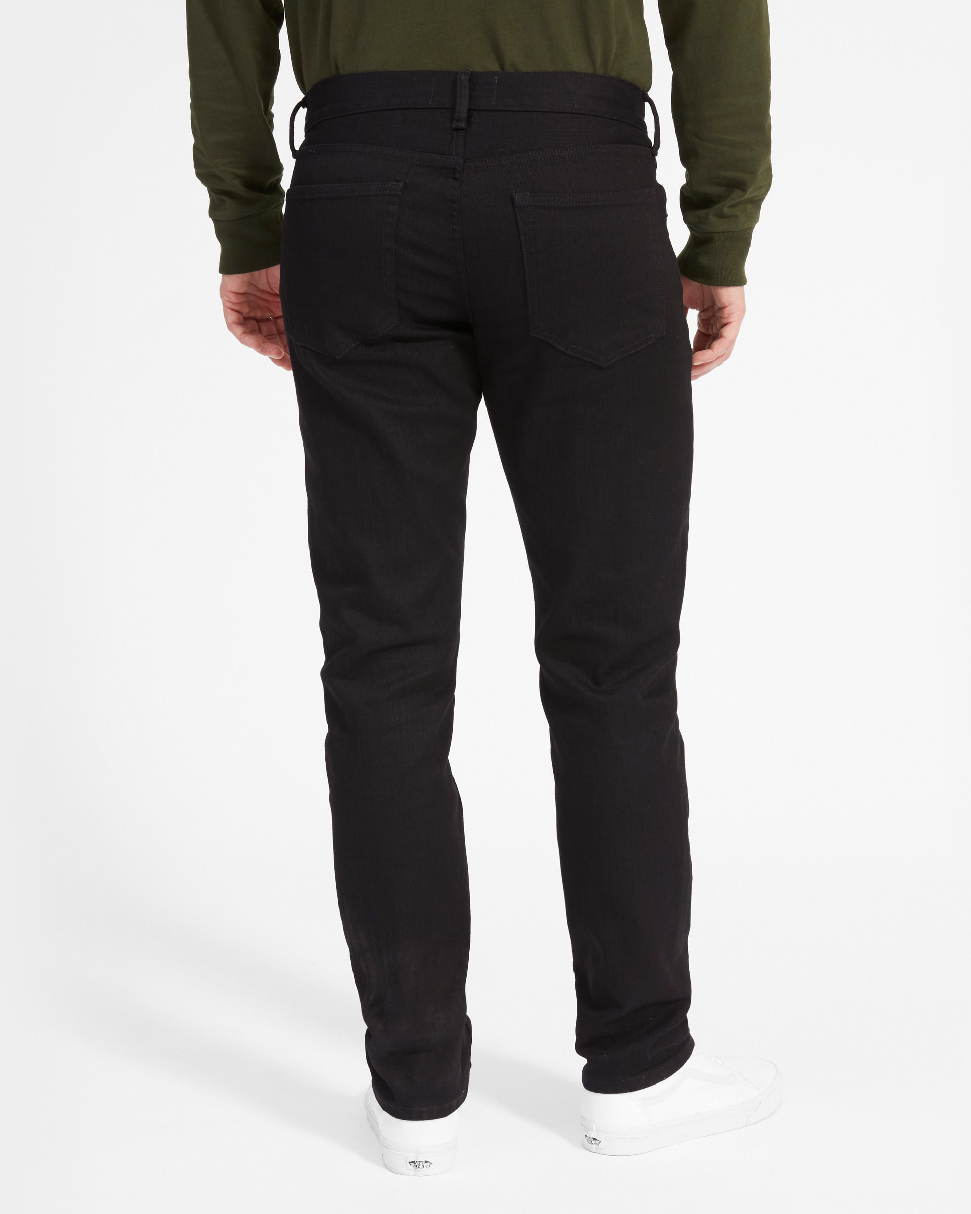 The Athletic Fit Jean Black – Everlane