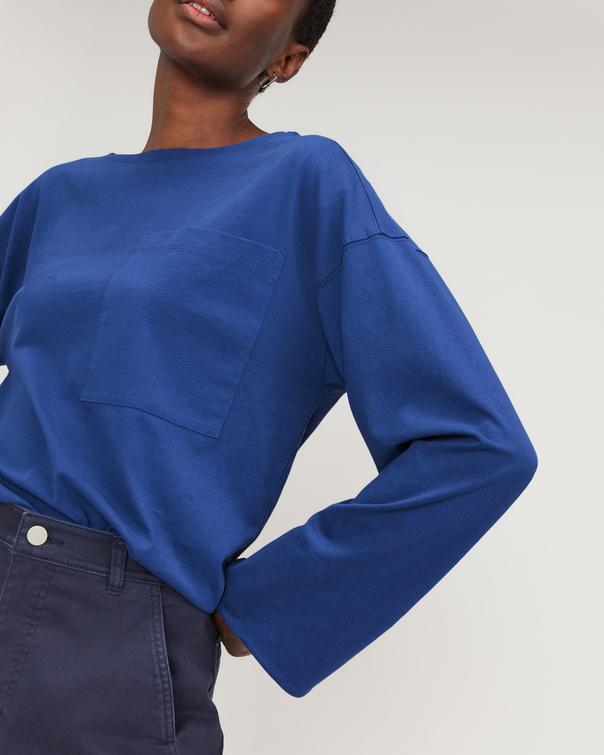 The Premium Weight Oversized Pocket Tee Mazarine Blue – Everlane