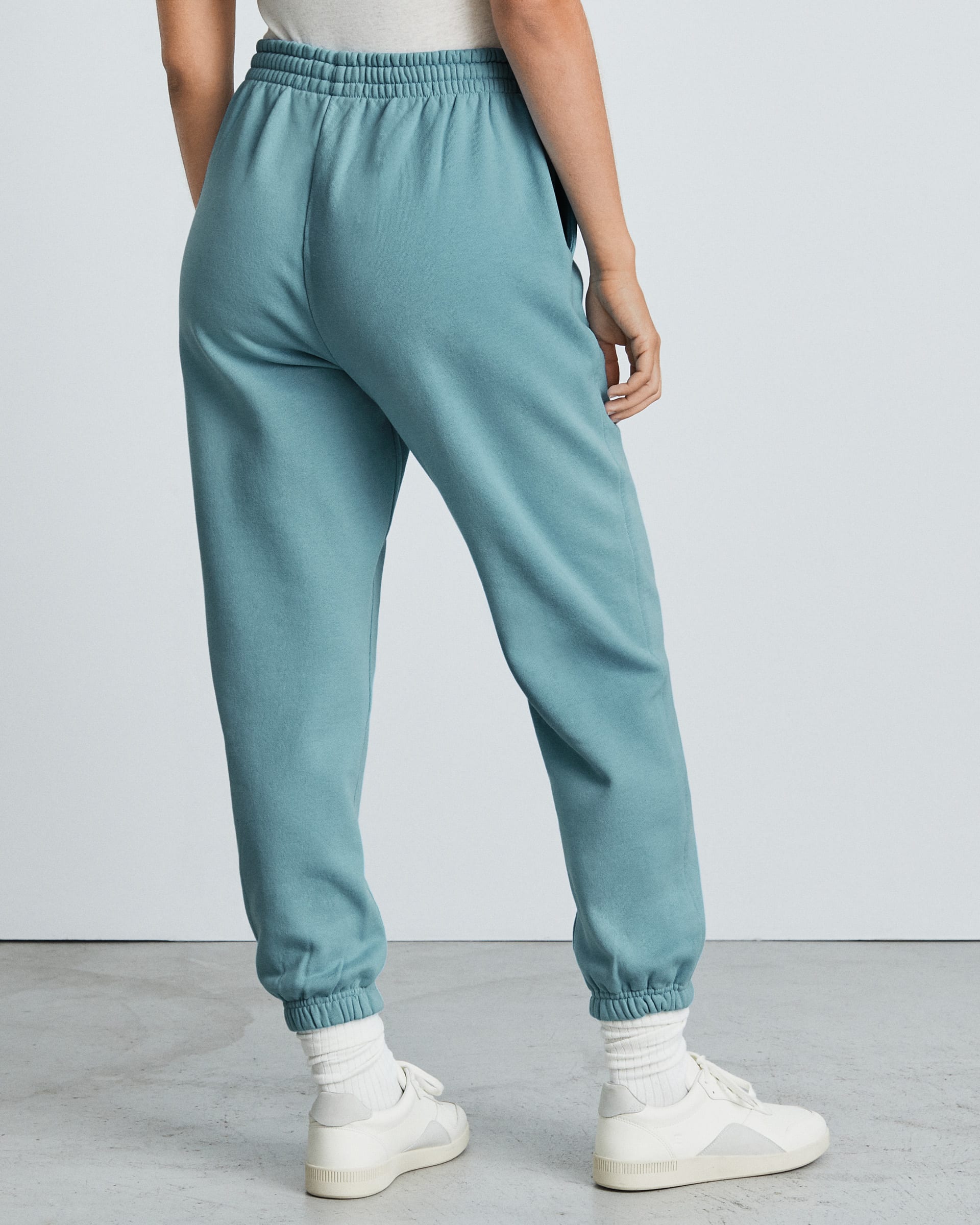 The Track Jogger Turquoise – Everlane