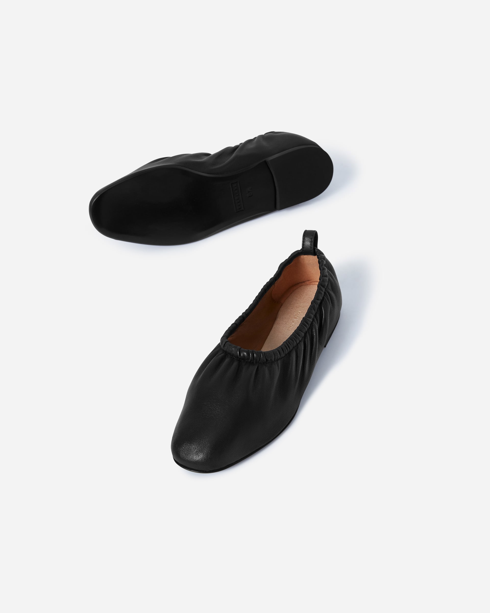 scrunch boots flat
