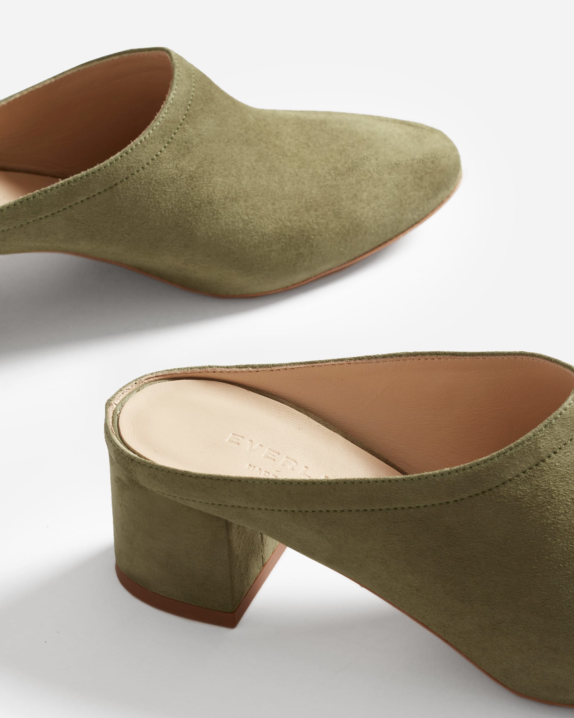 The Day Heel Mule Olive Suede – Everlane