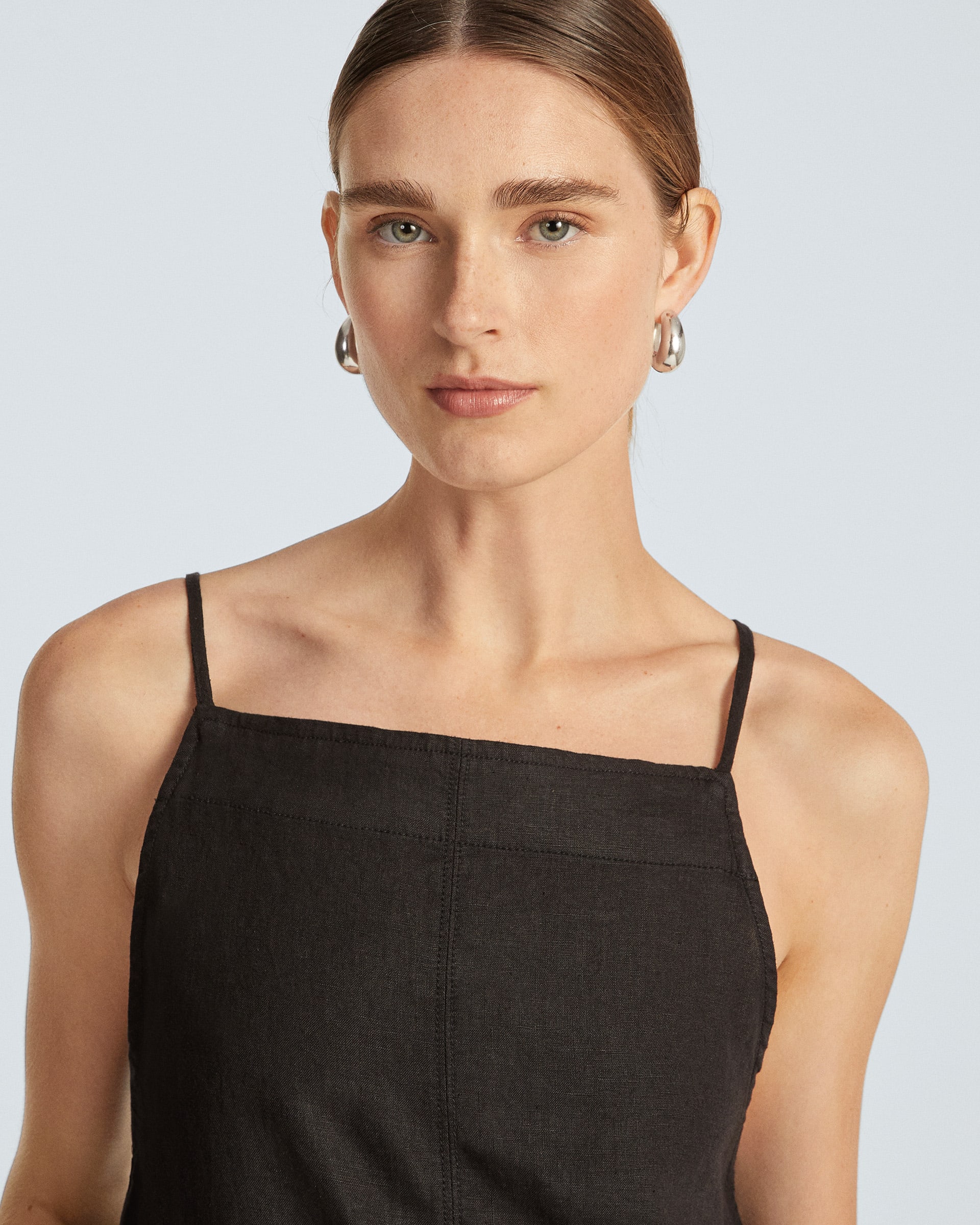 The Linen Apron Dress Black Everlane