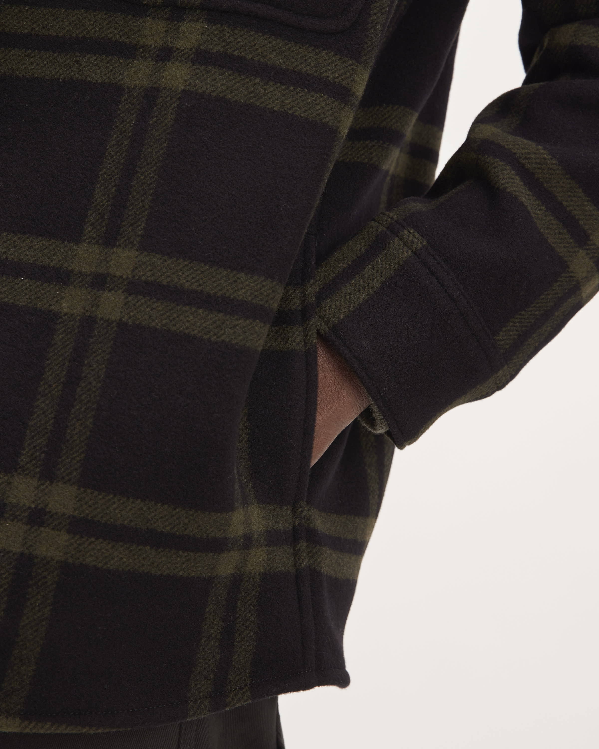 The ReWool® Oversized Shirt Jacket Black / Olive Everlane