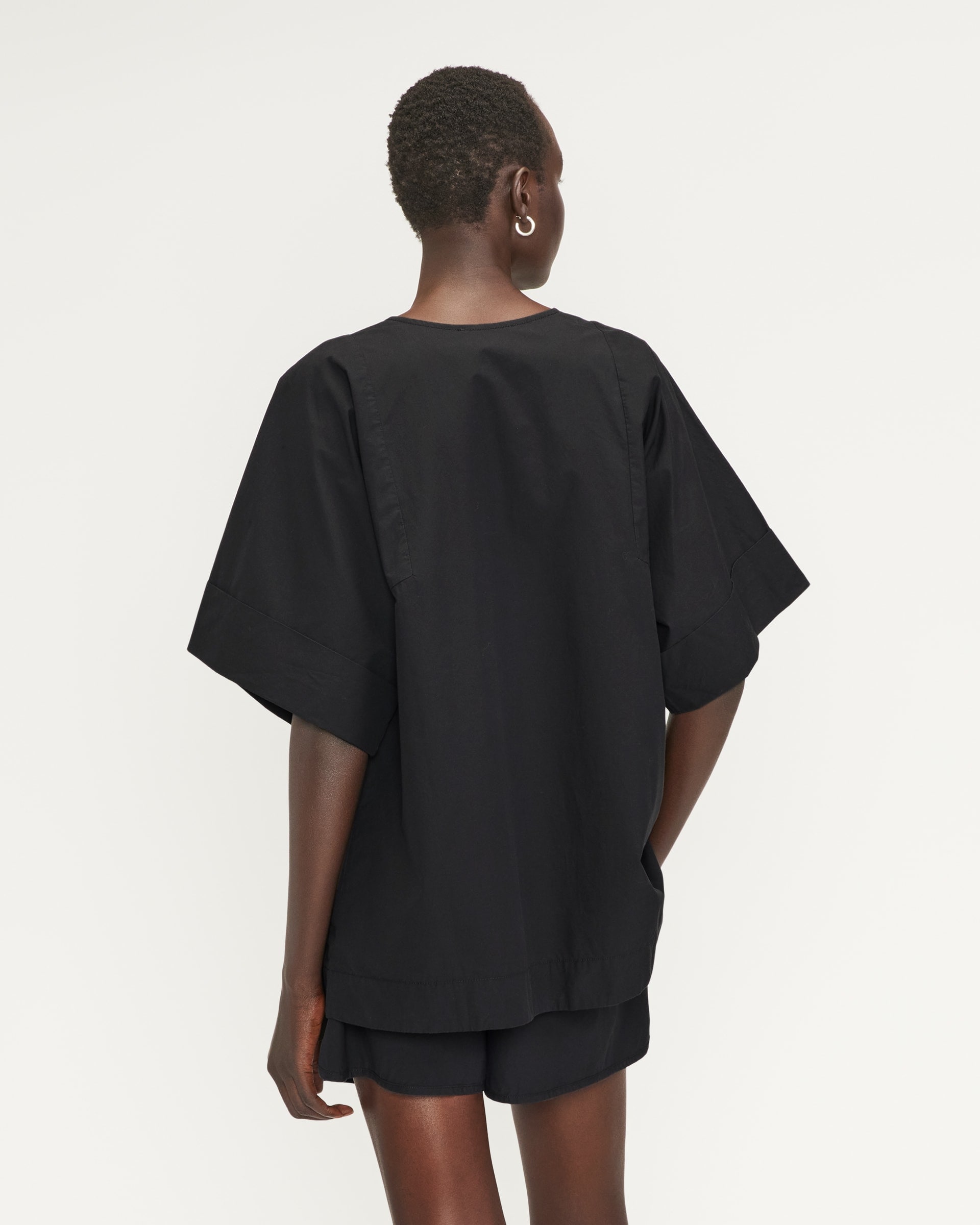 The Poplin Tunic Black – Everlane