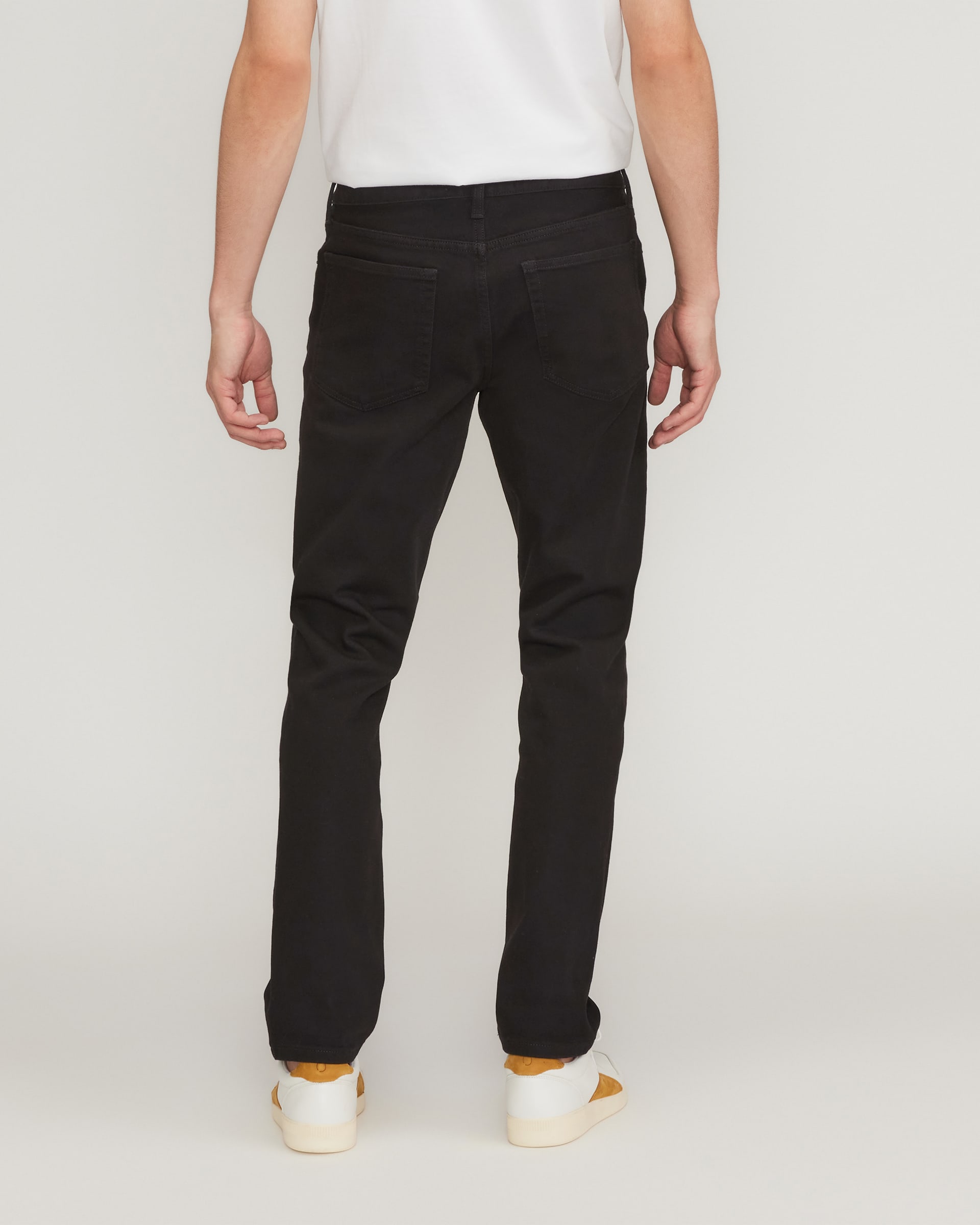 The Slim 4-Way Stretch Organic Jean | Uniform Black – Everlane