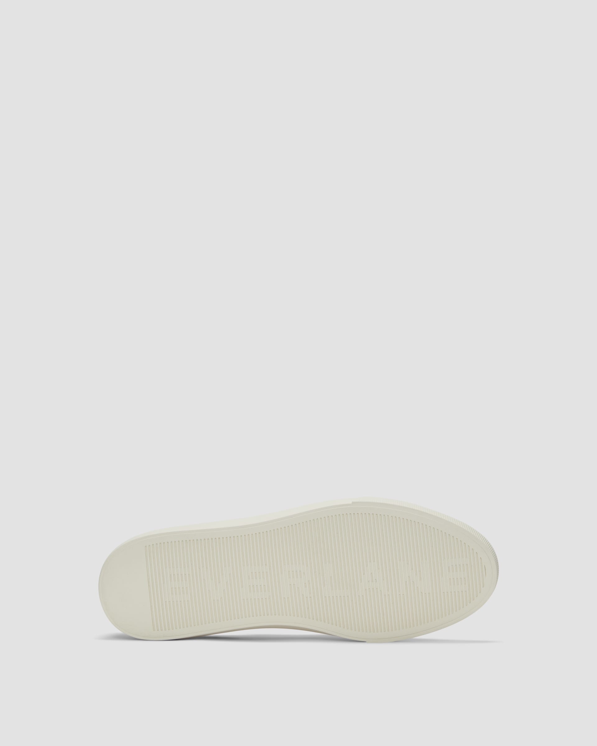 The Day Sneaker Parchment – Everlane