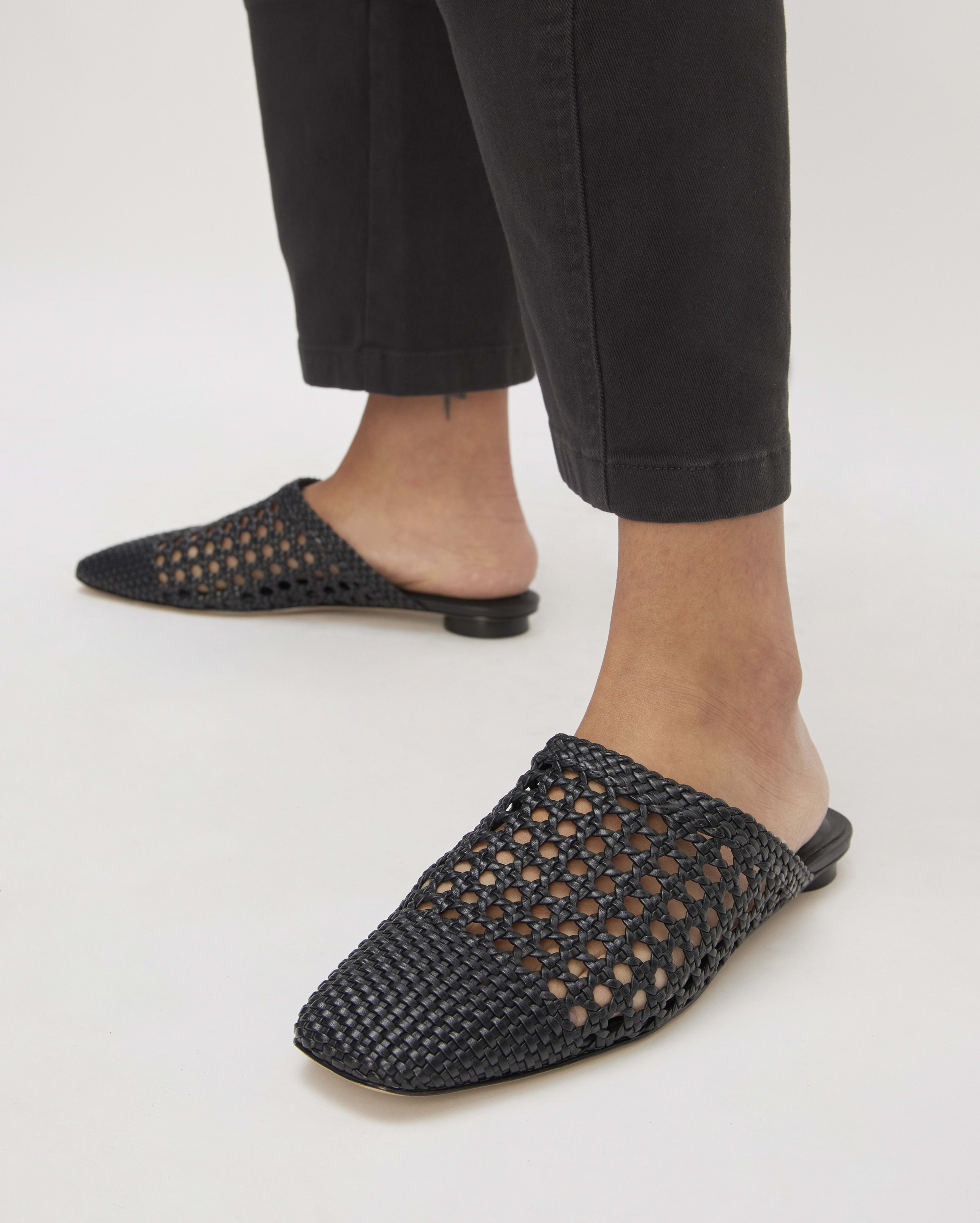 everlane the day mule