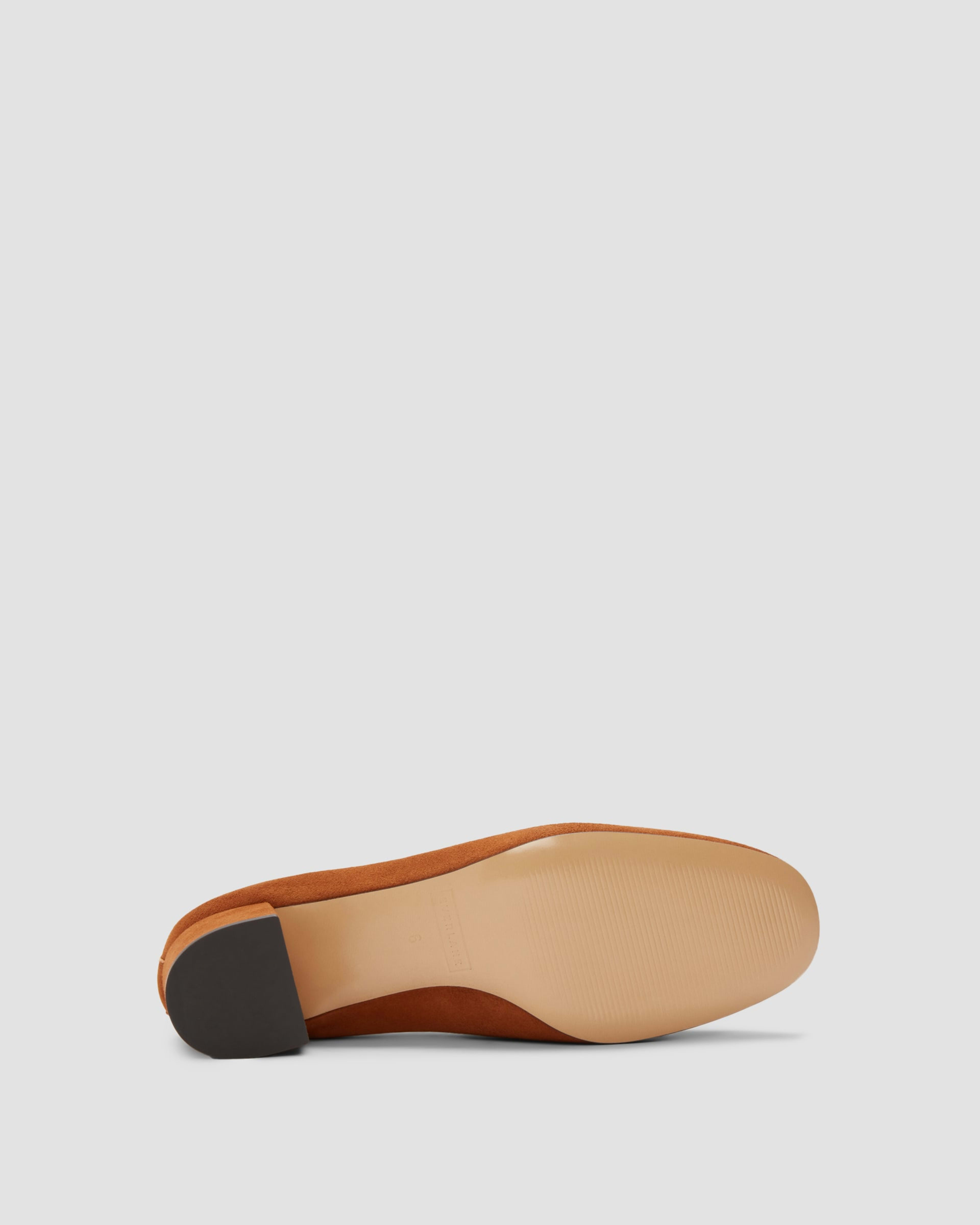 The Day Heel in Narrow Fit Almond Suede – Everlane