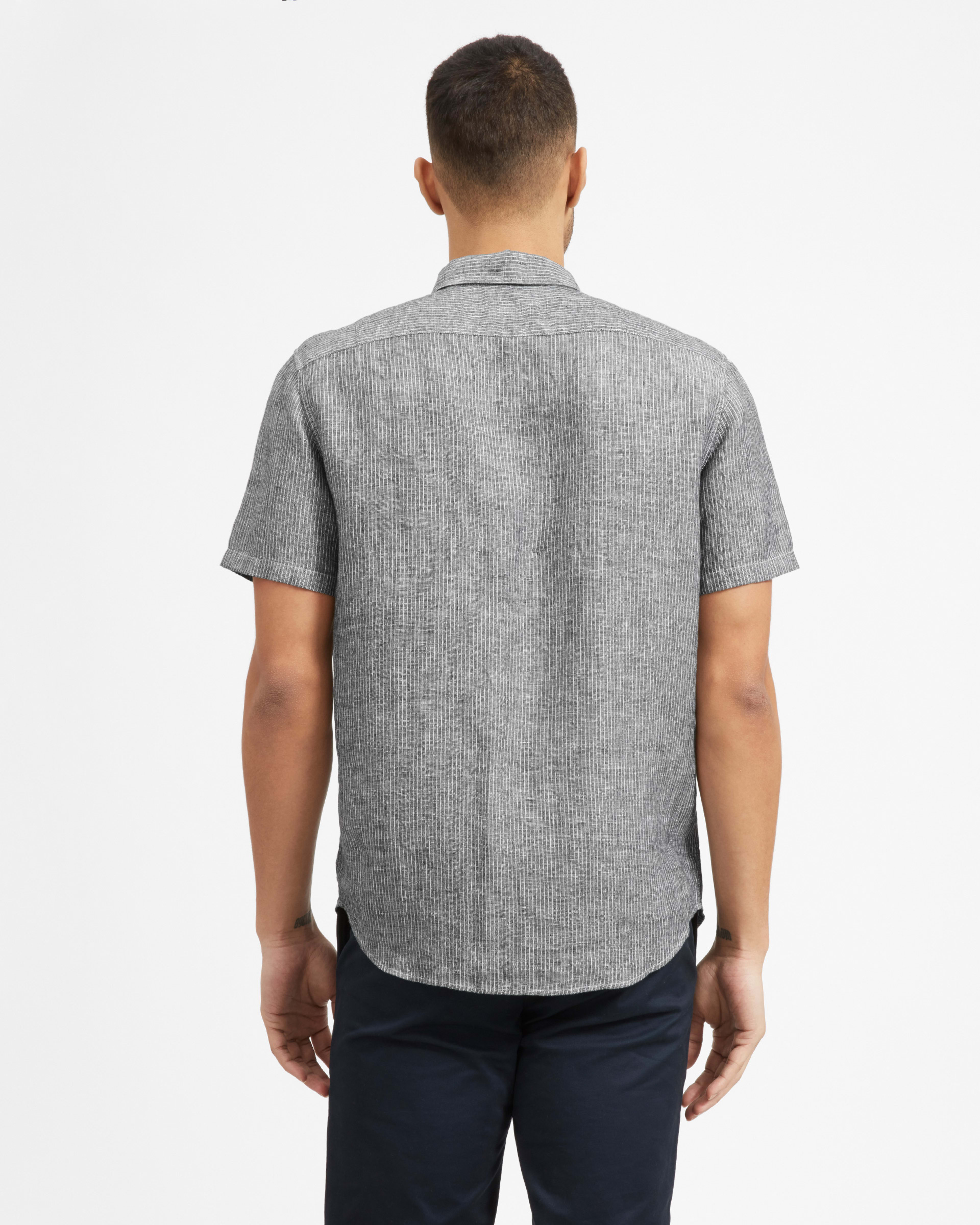 The Linen Short-Sleeve Standard Fit Shirt Black / White Pinstripe ...