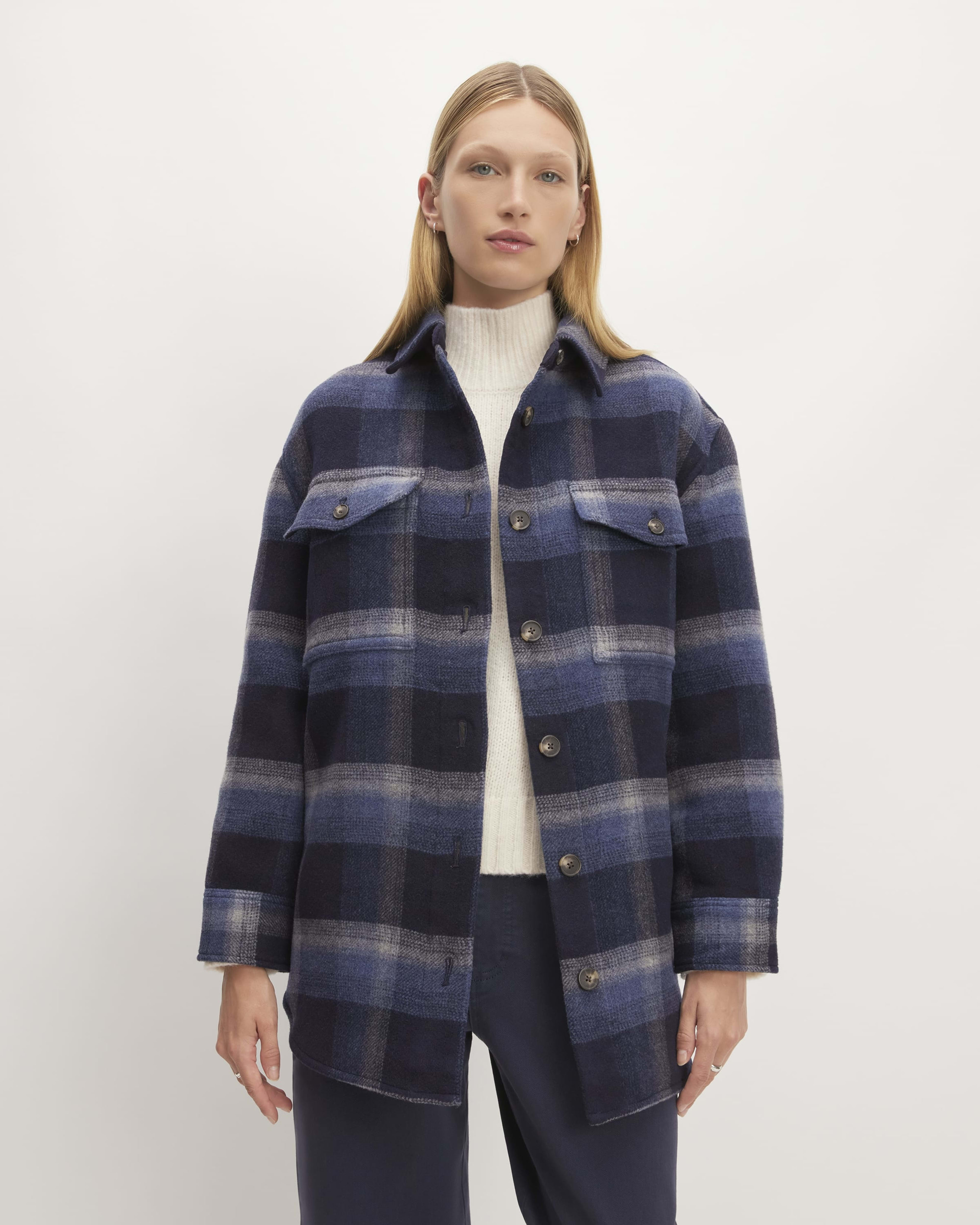 Everlane Women s Italian ReWool Oversized Shirt Jacket in Navy Shadow Plaid Size 2XS
