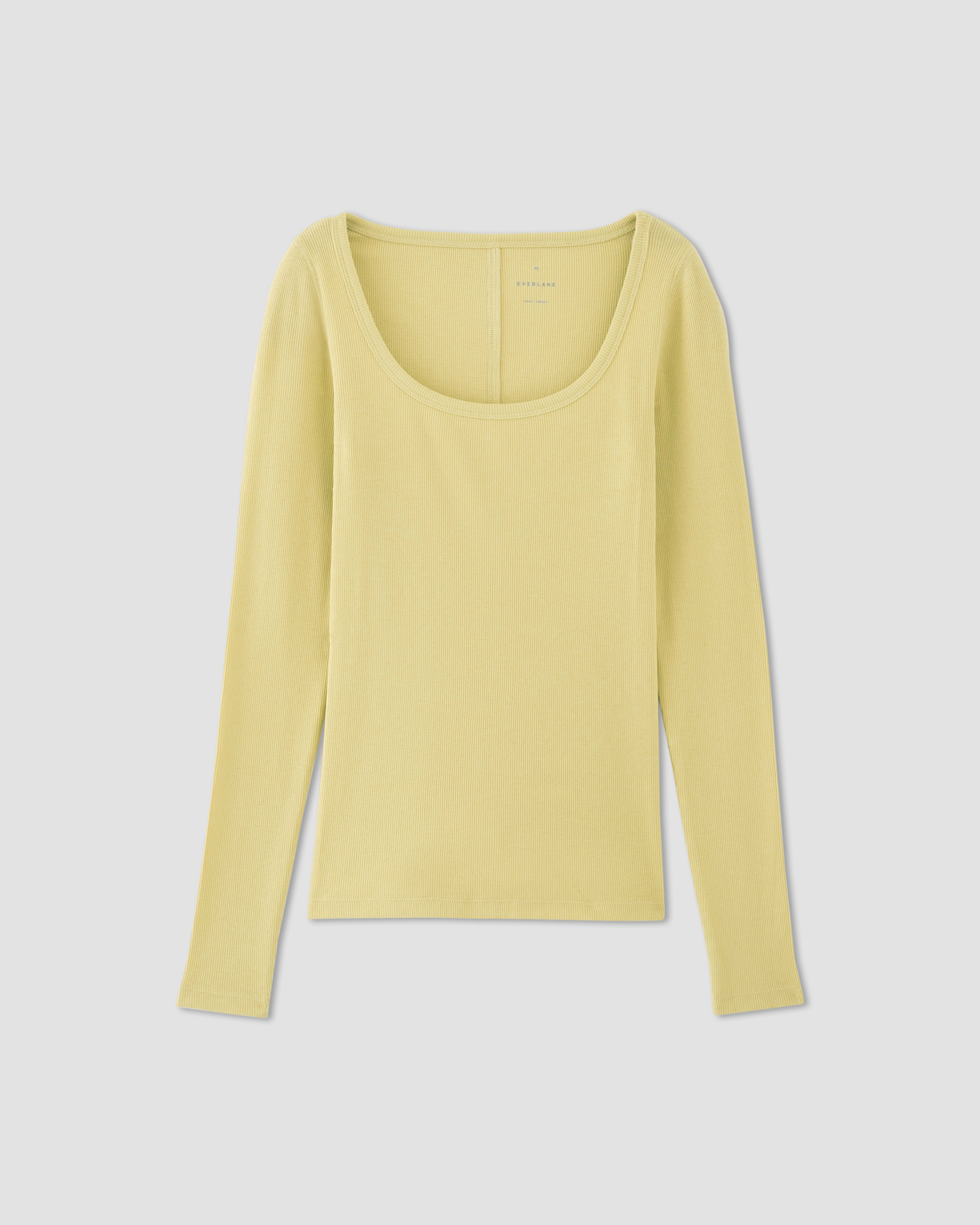 The Luxe Rib Long-Sleeve Scoop-Neck Tee | Raffia – Everlane