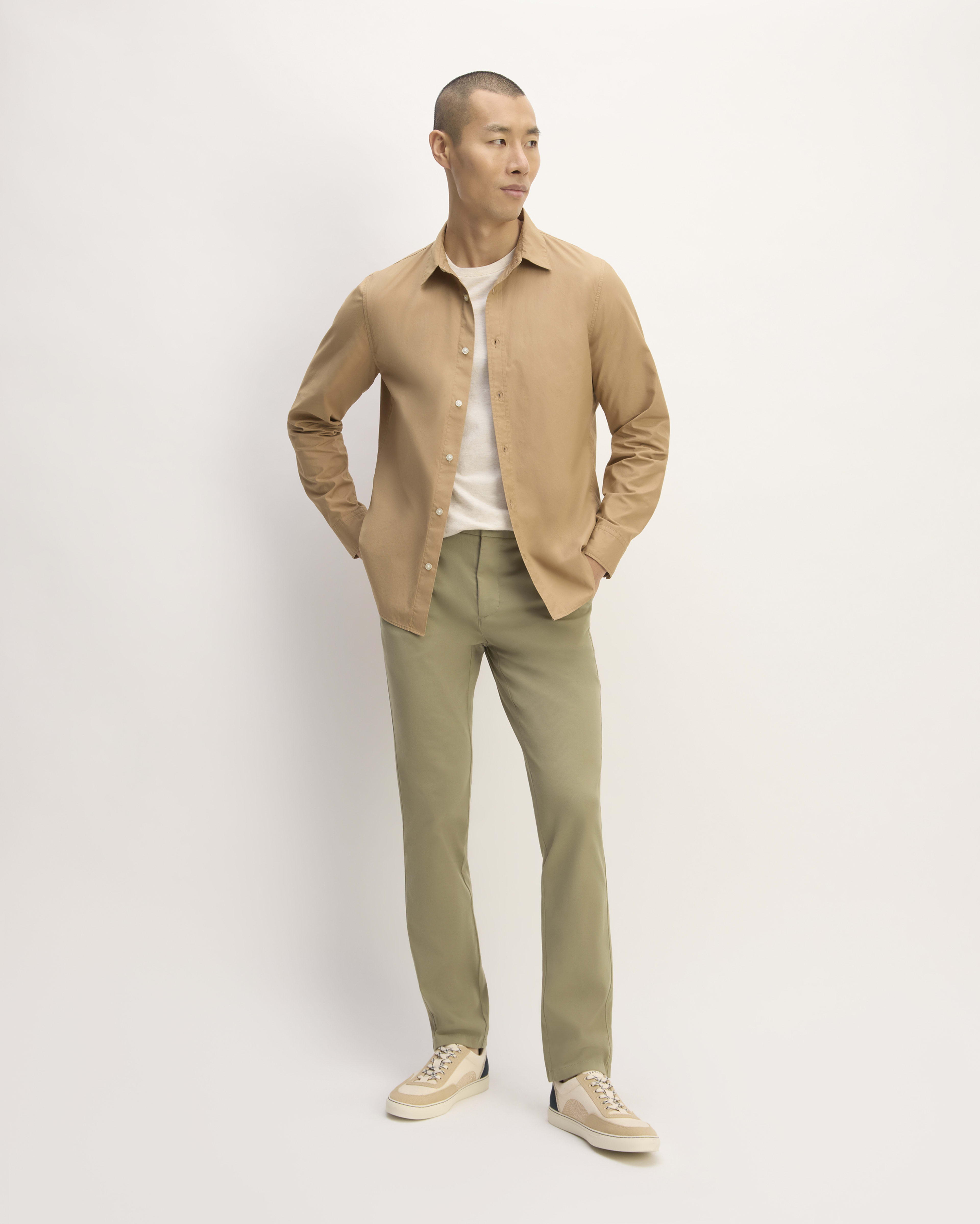 Everlane performance chino shop