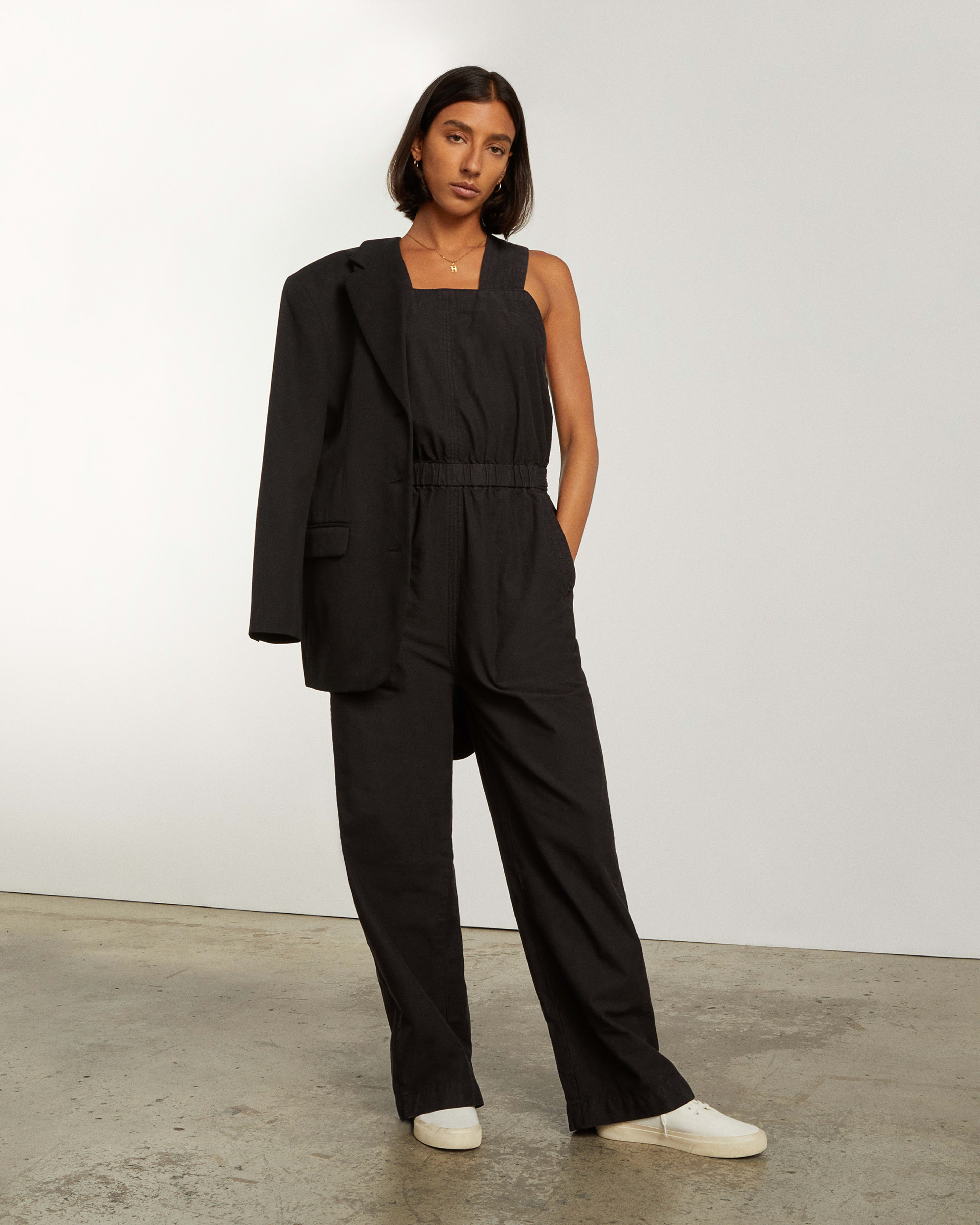 The Fatigue Apron Jumpsuit Black Everlane