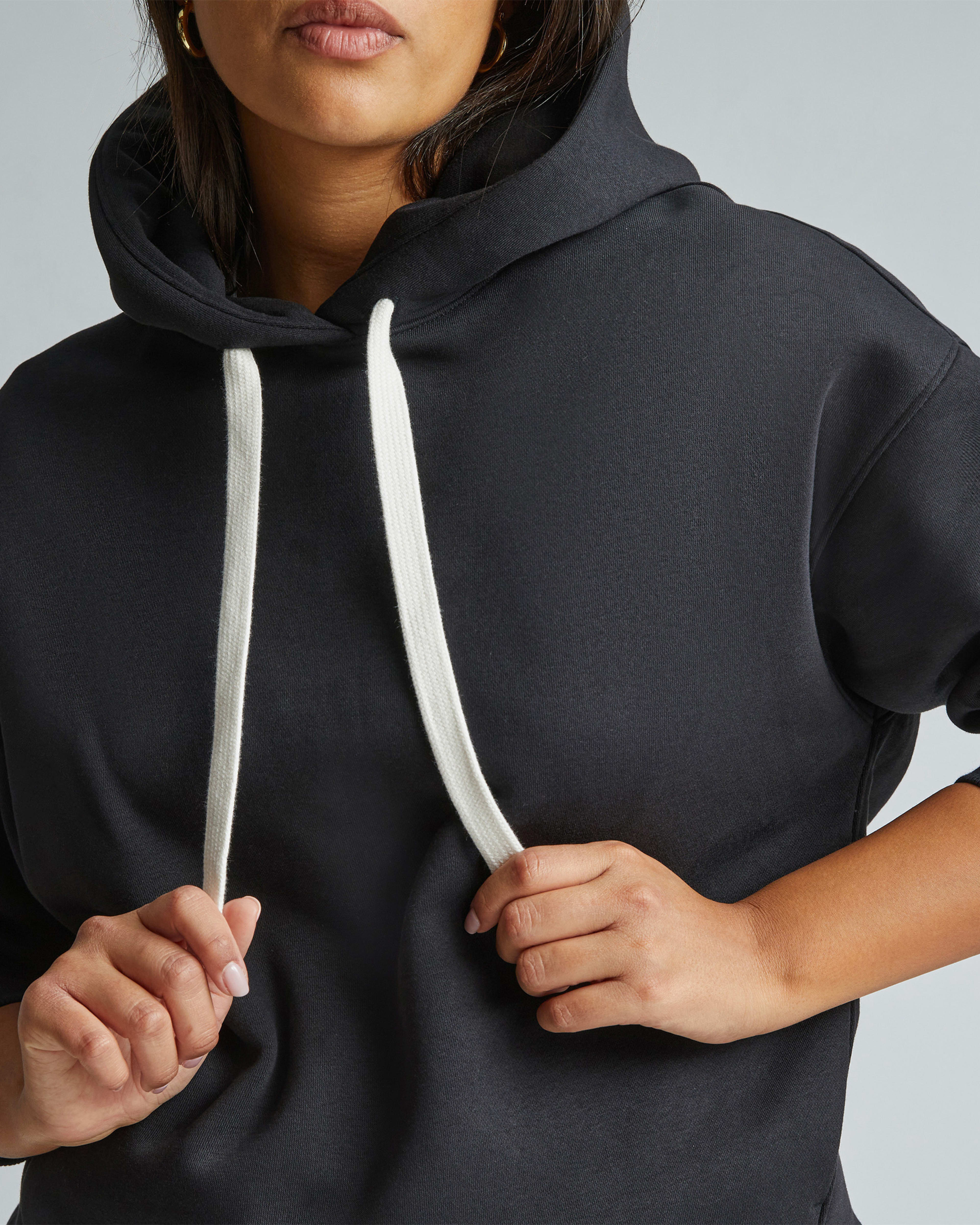 Sweatshirts for Women Sweatshirts Hoodies in Black Everlane
