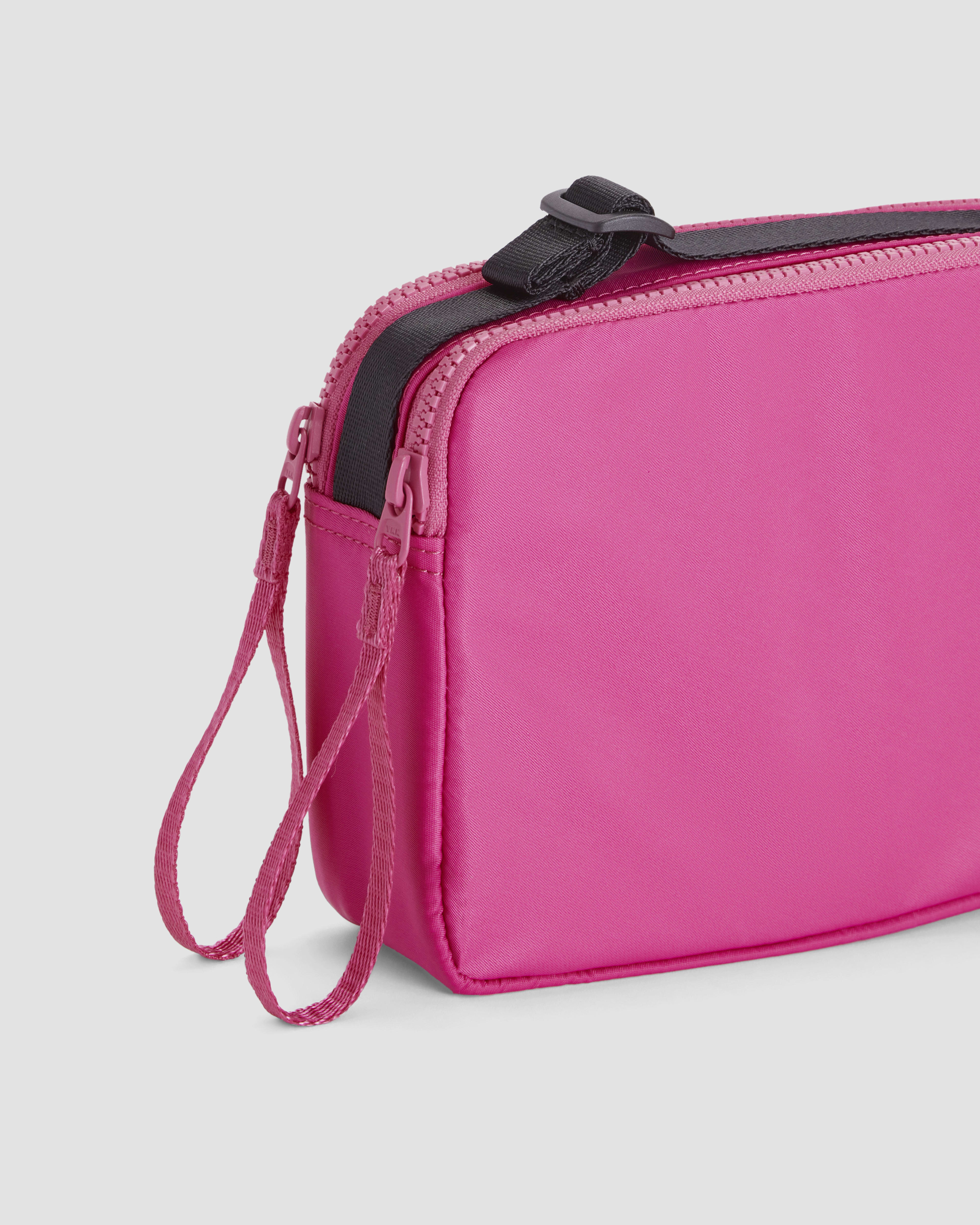 The Recycled Nylon Camera Bag Fuchsia Pink Everlane