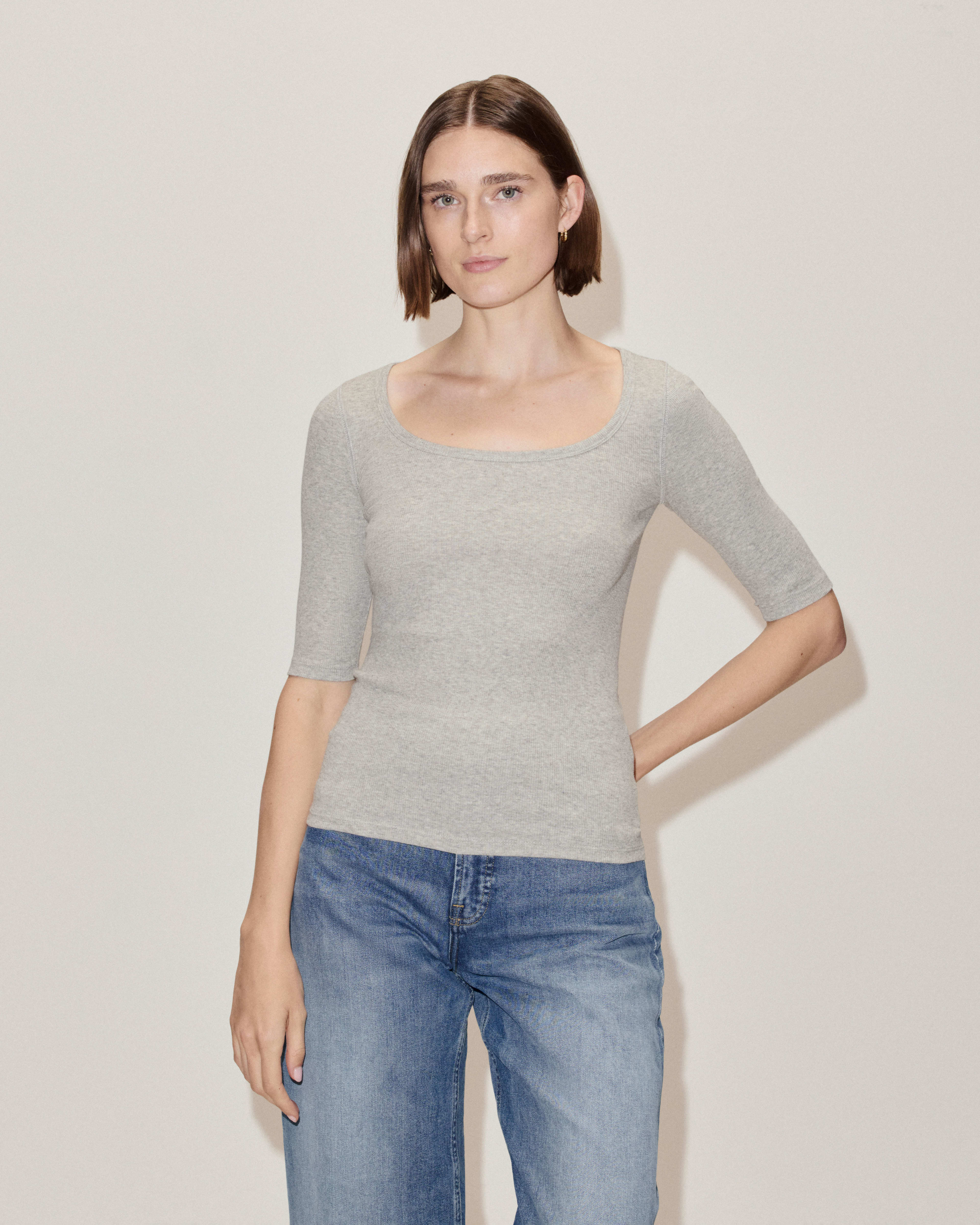 The Luxe Micro-Rib Scoop-Neck Tee Heathered Grey – Everlane