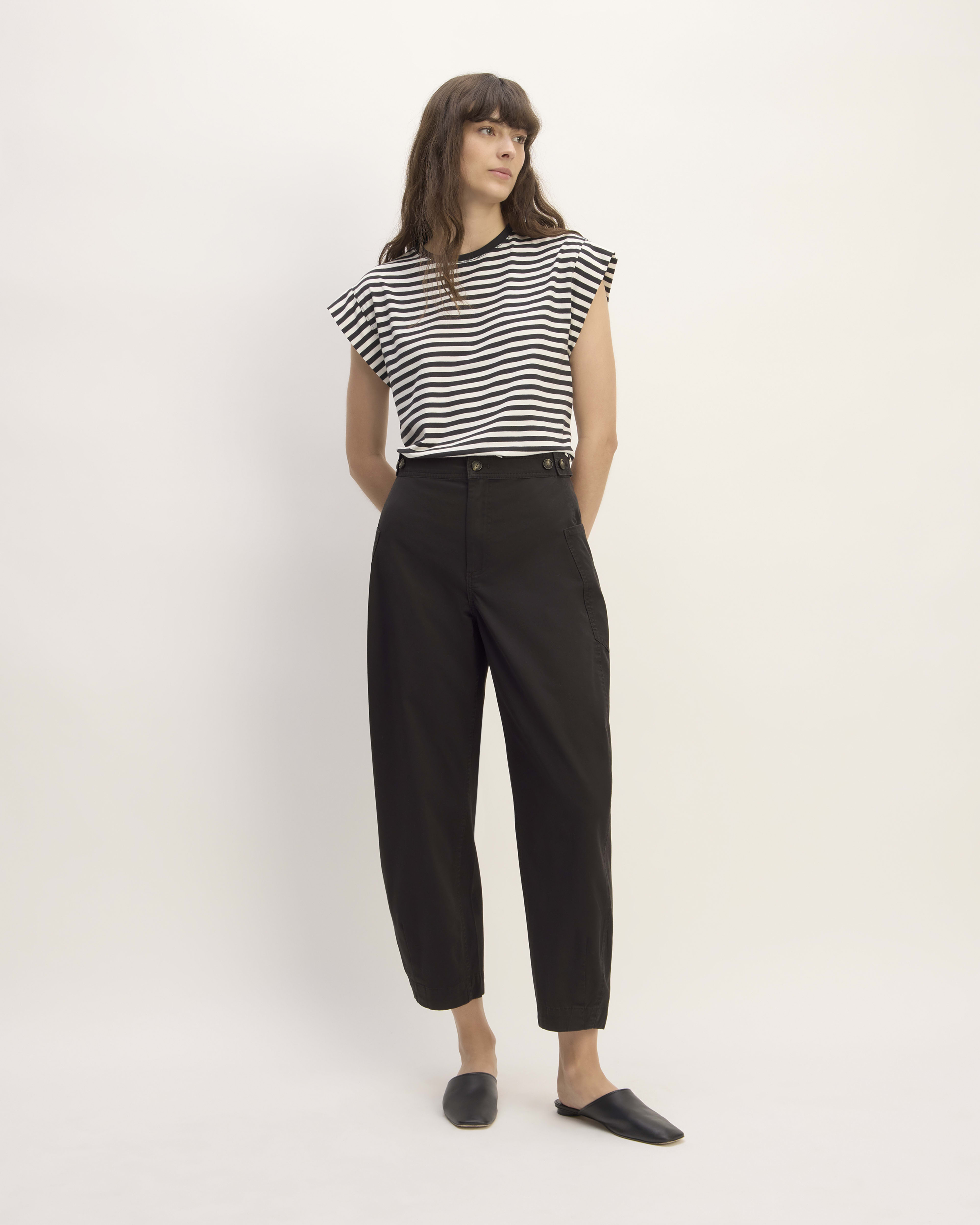 Elevated, versatile style inspo from @jordanrisa in our new Dream Kick  Flare pant. #Everlane #EverlaneKickFlarePant #TheKickFlarePant #T