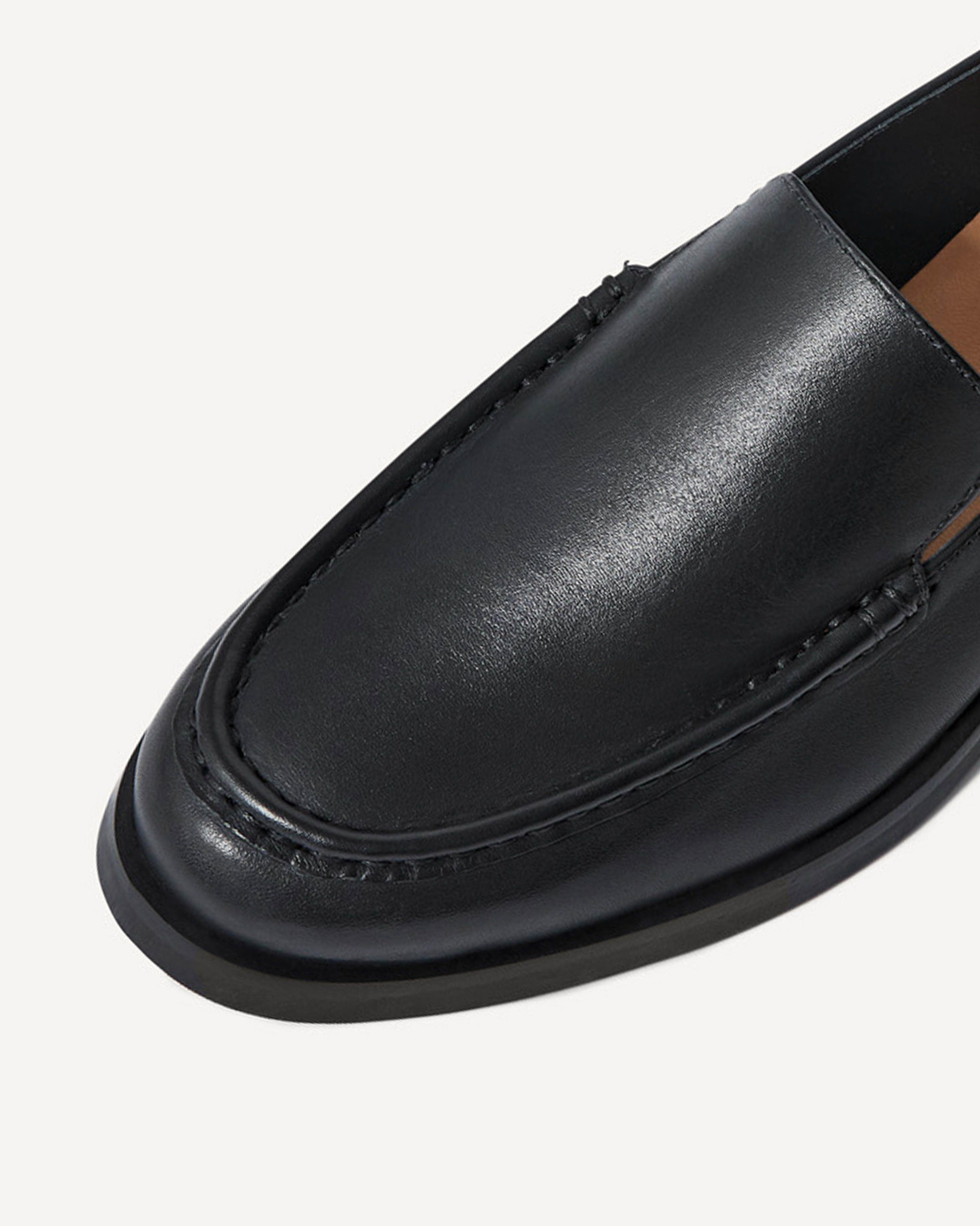 The Modern Loafer Black Everlane