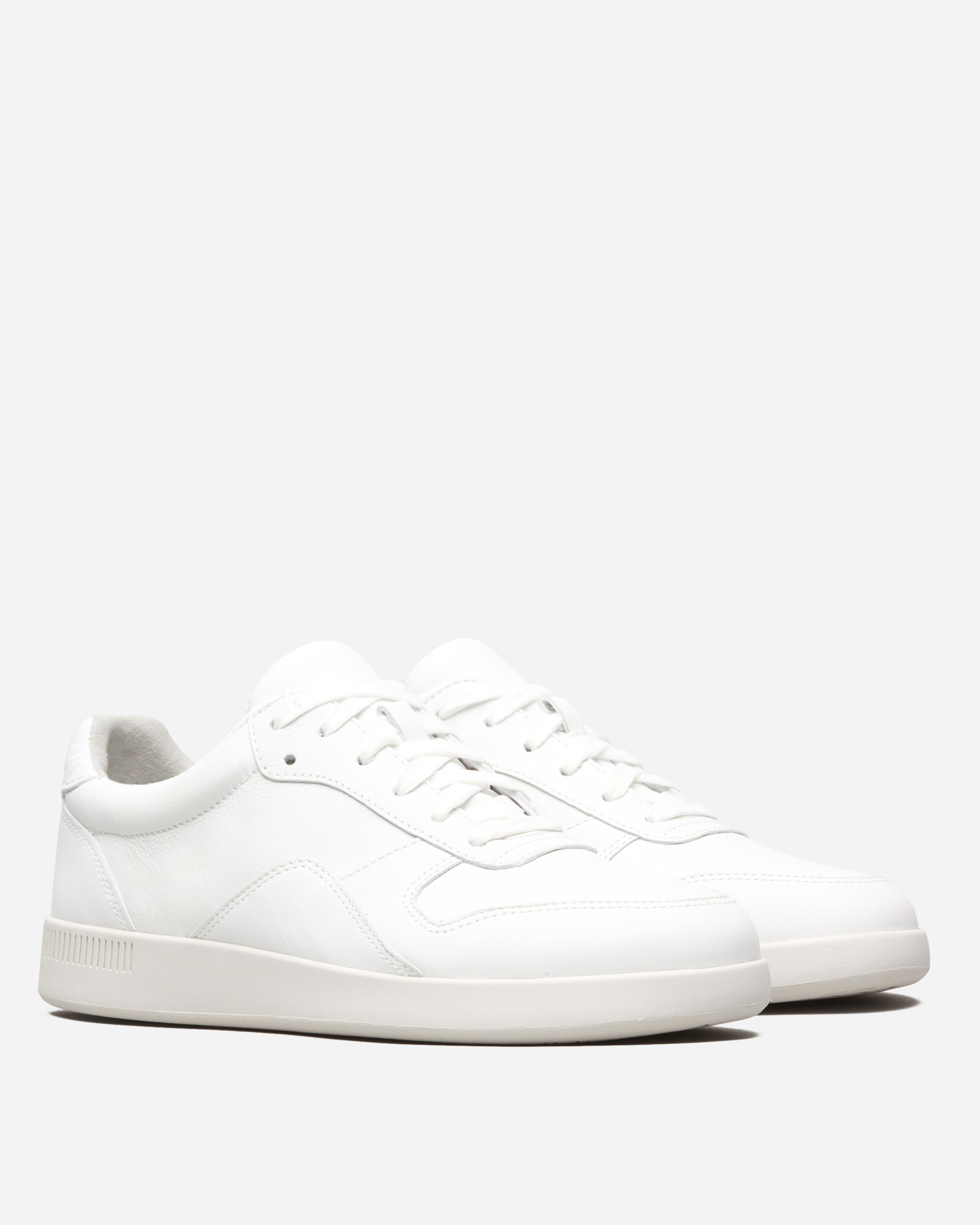 Tennis shoes white mens clearance