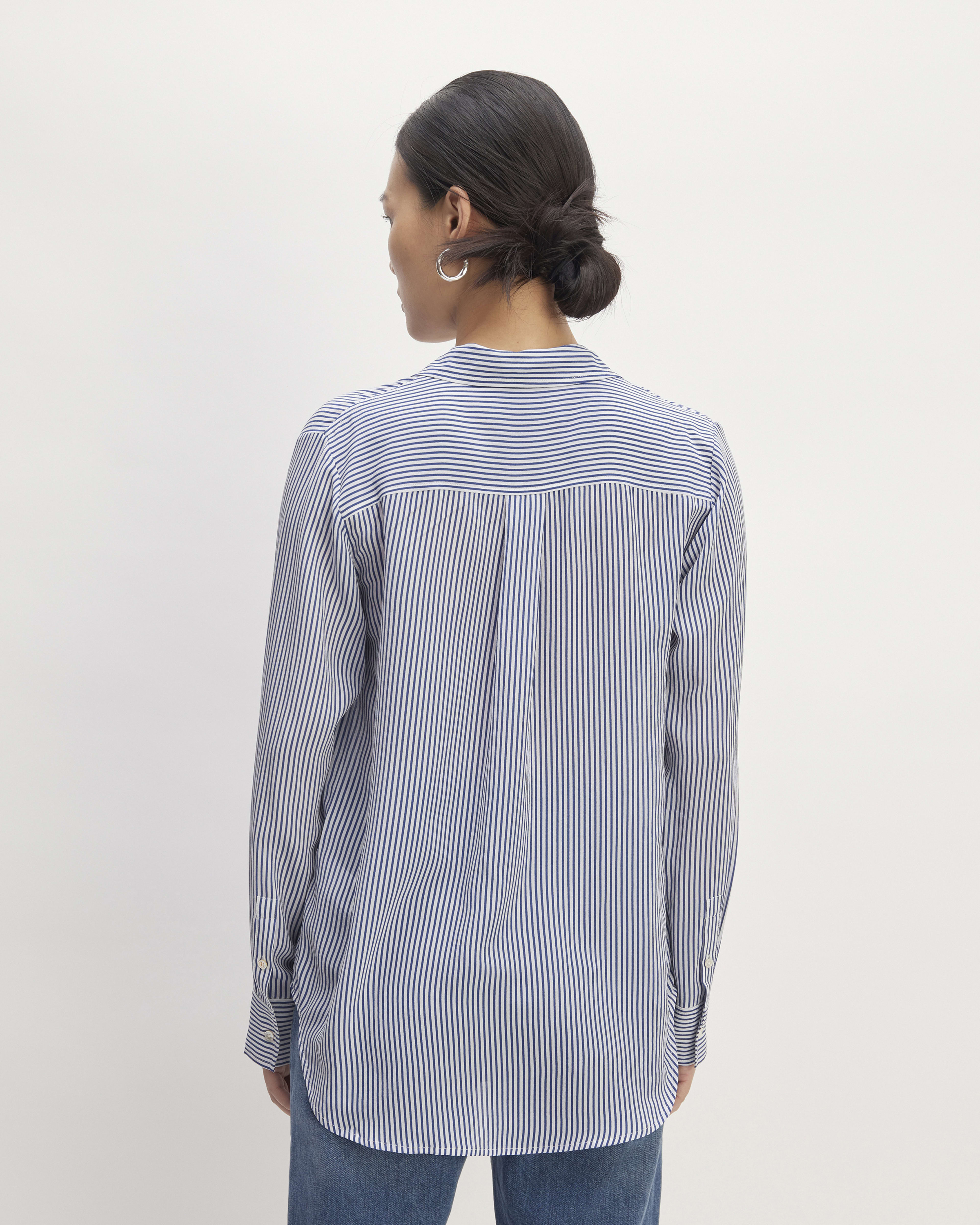 The Washable Clean Silk Relaxed Shirt Blue / White – Everlane