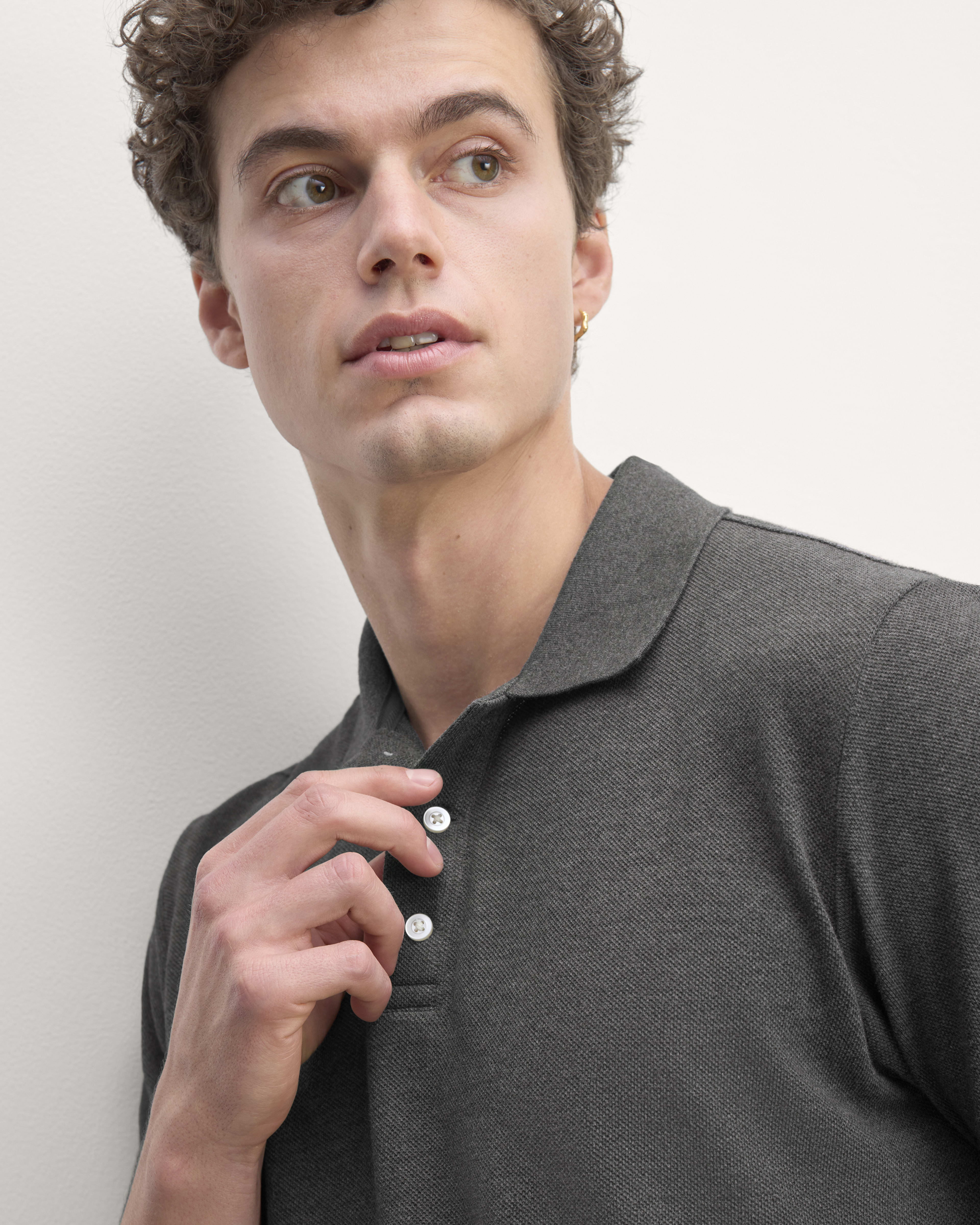 The Pique Polo | Heathered Graphite – Everlane