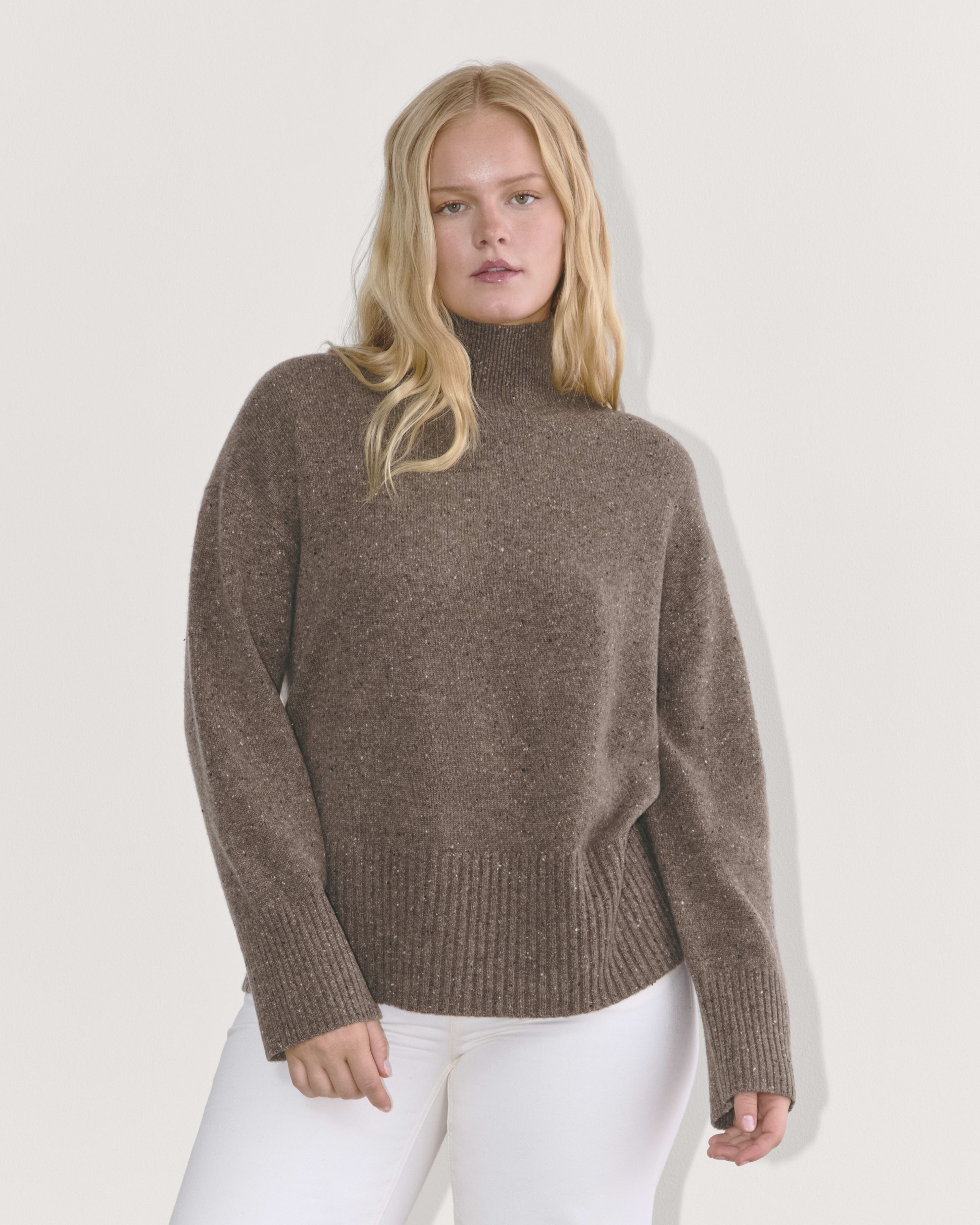 The Boxy Turtleneck in Cashmere