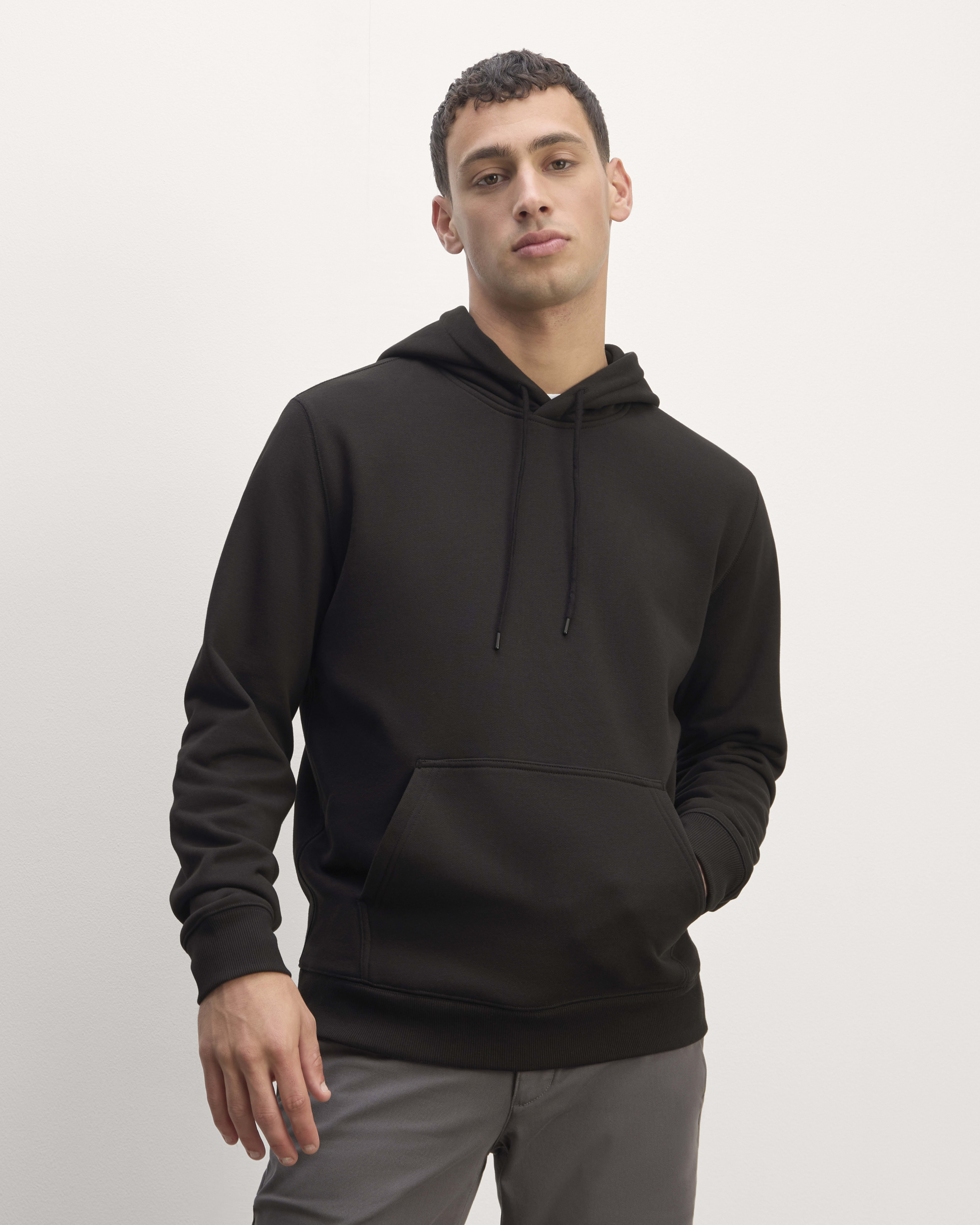 Men s Sweatshirts in Black Shirts T Shirts Polos Button Downs Everlane