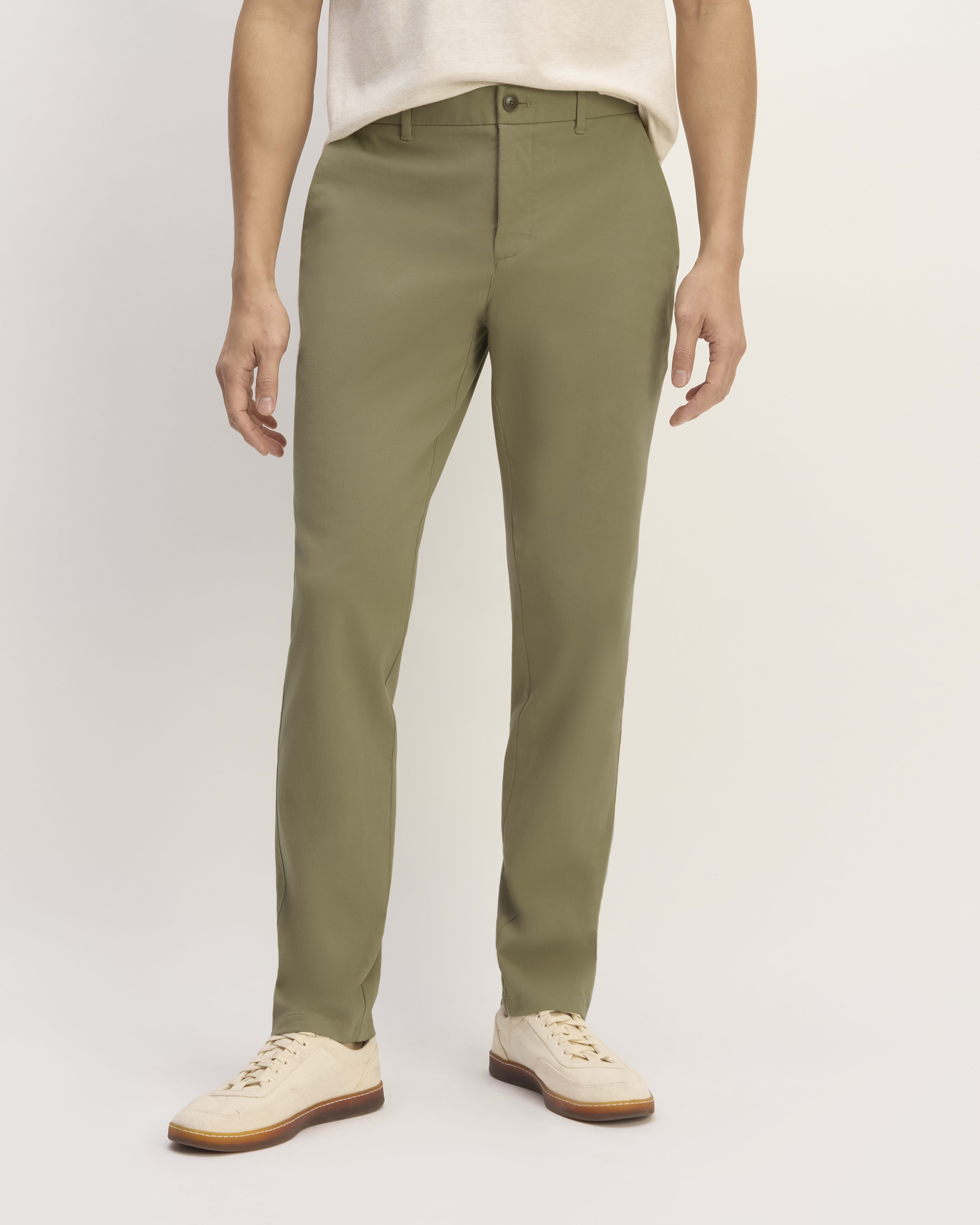 The Performance Chino | Uniform | Pale Green | Athletic – Everlane