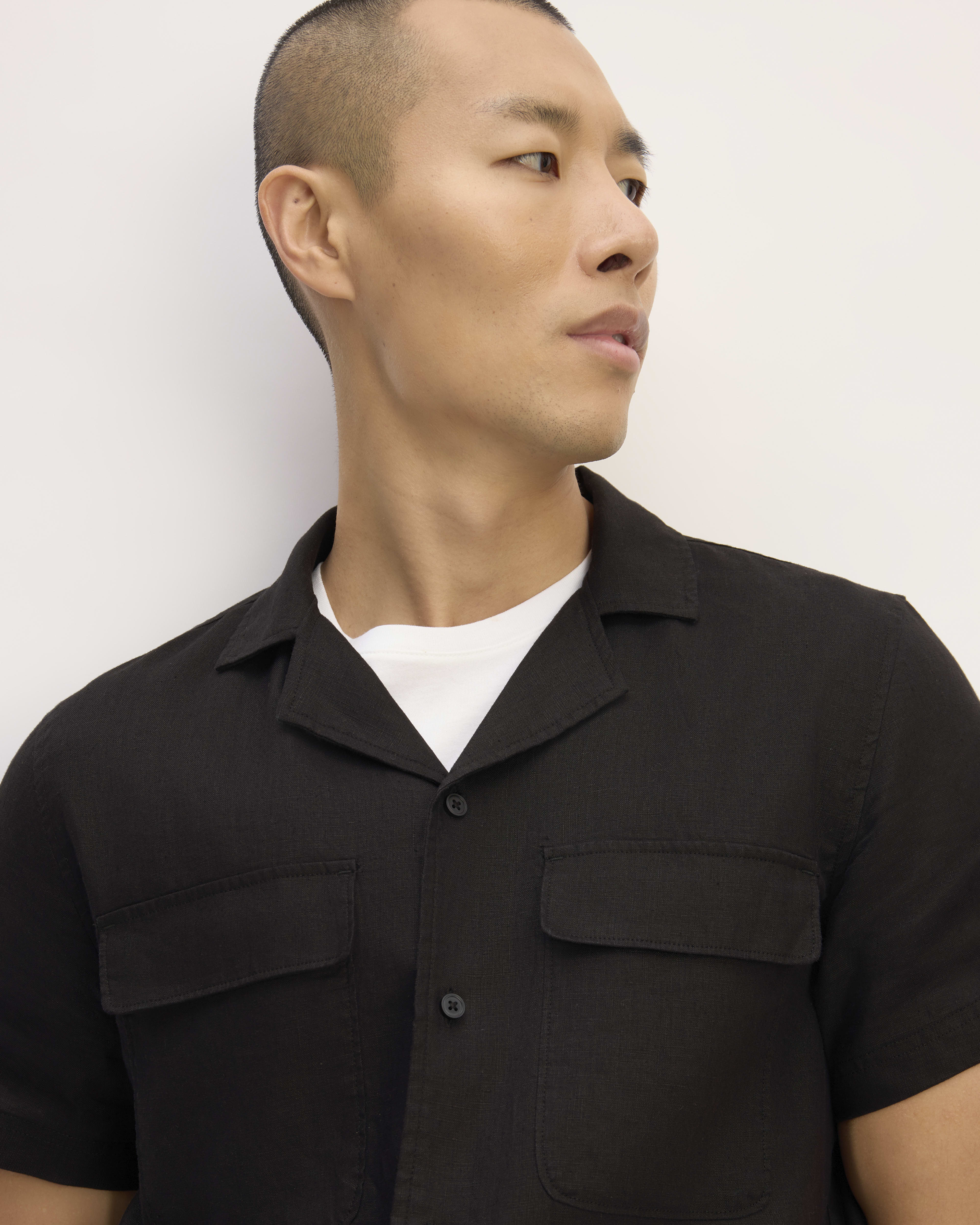 The Resort Shirt in Linen Black – Everlane