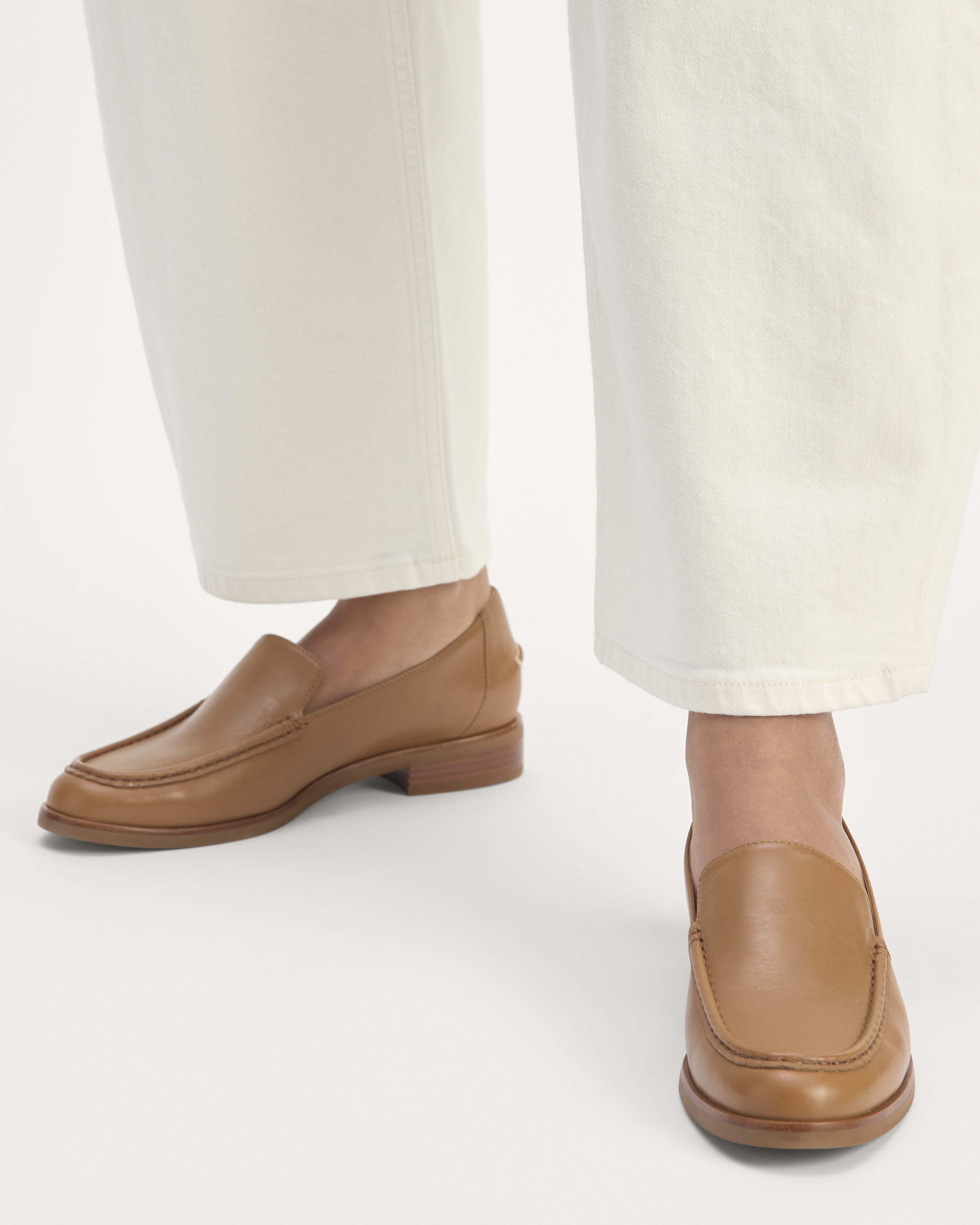 What stores sell everlane shoes 2025