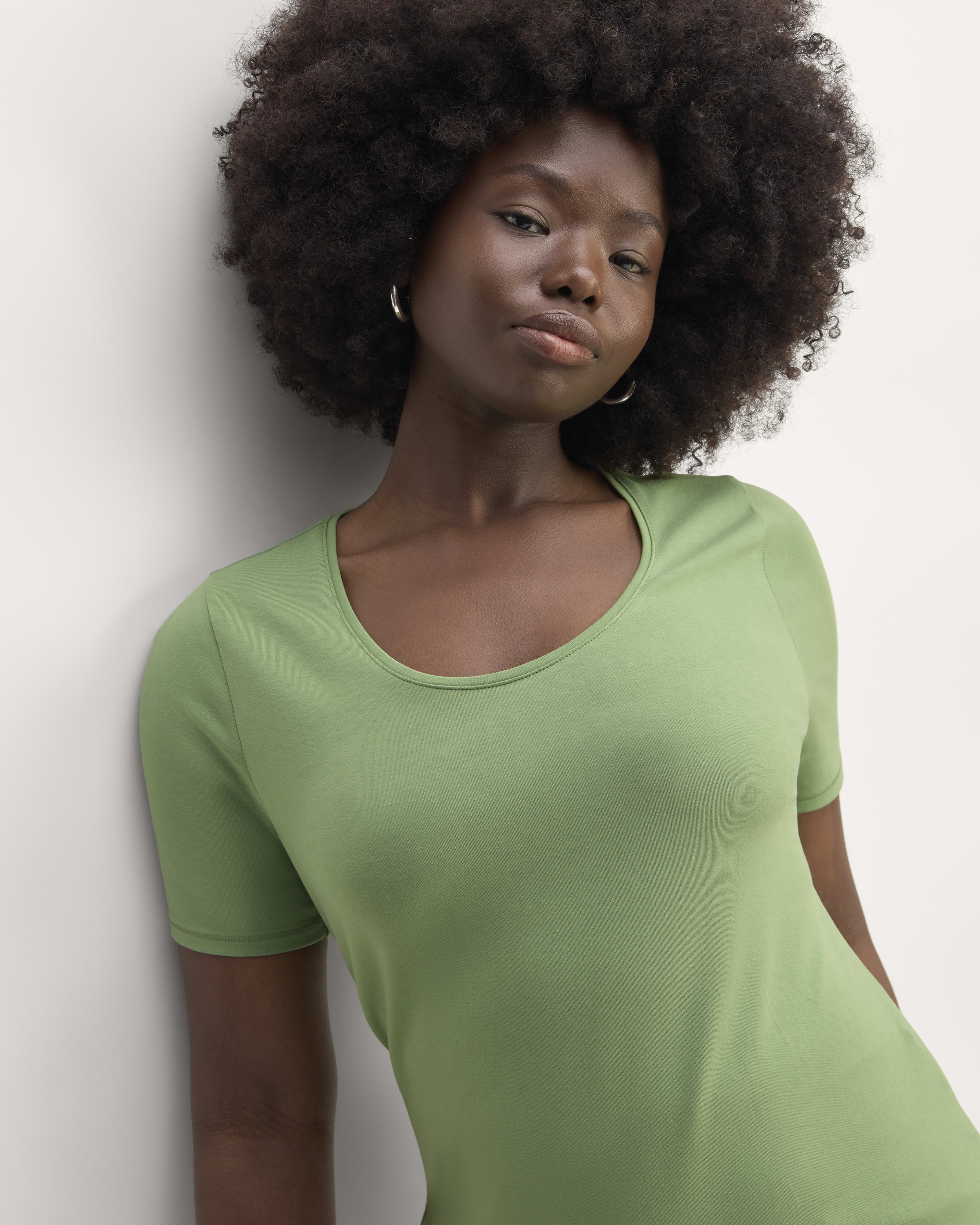 T shirt jade 2025
