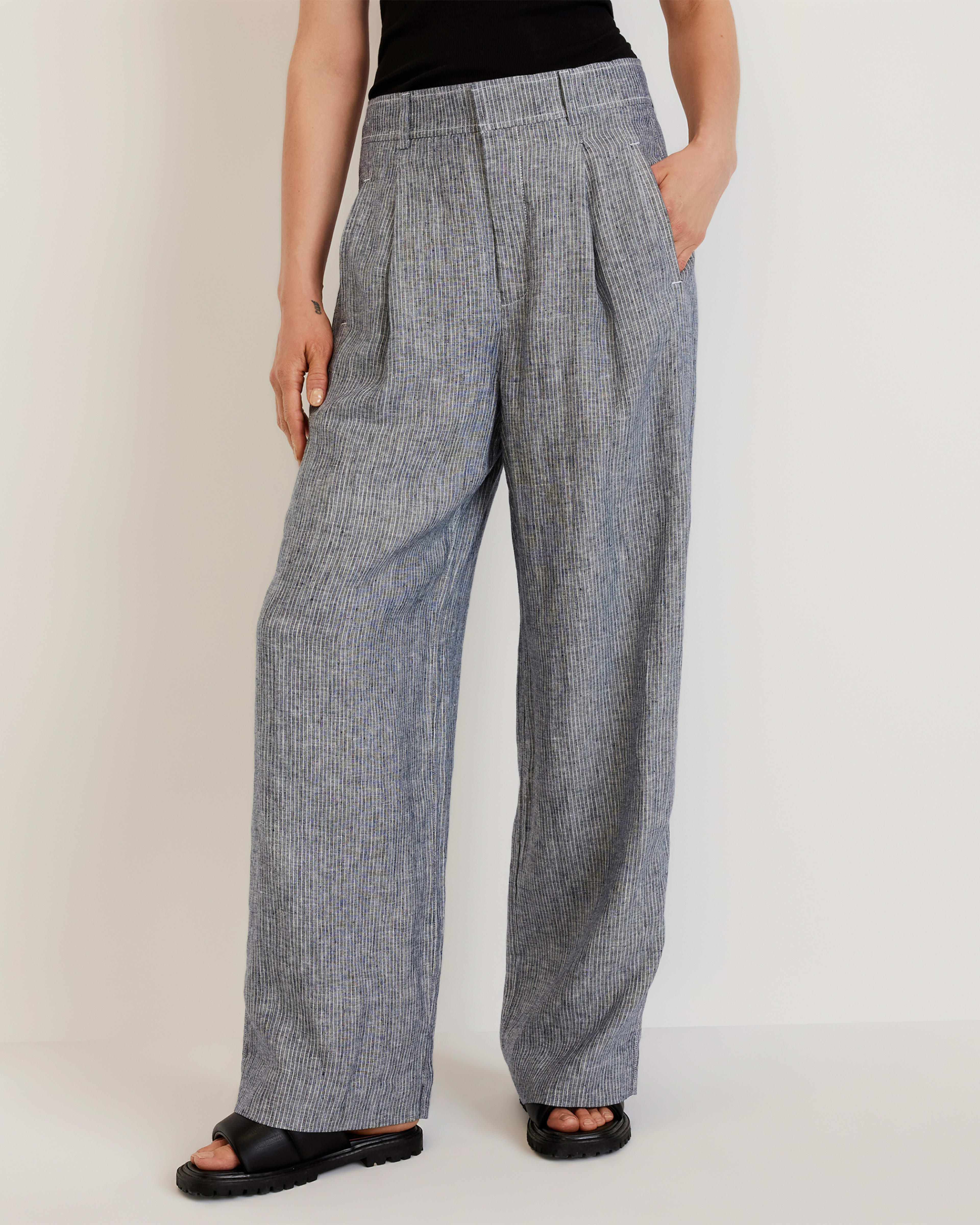 The Linen Way High Drape Pant Canvas Tan Navy Everlane