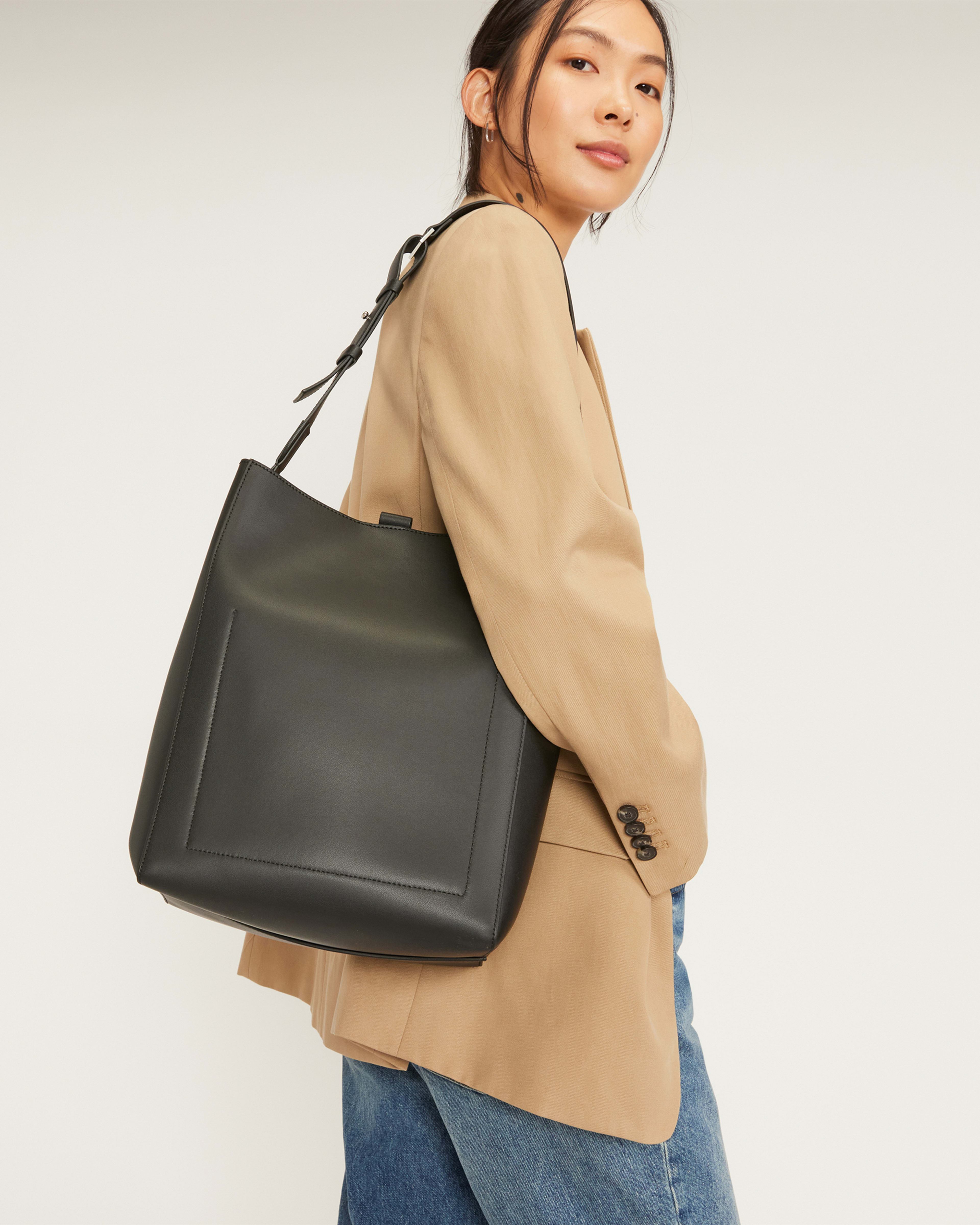 Everlane handbag online