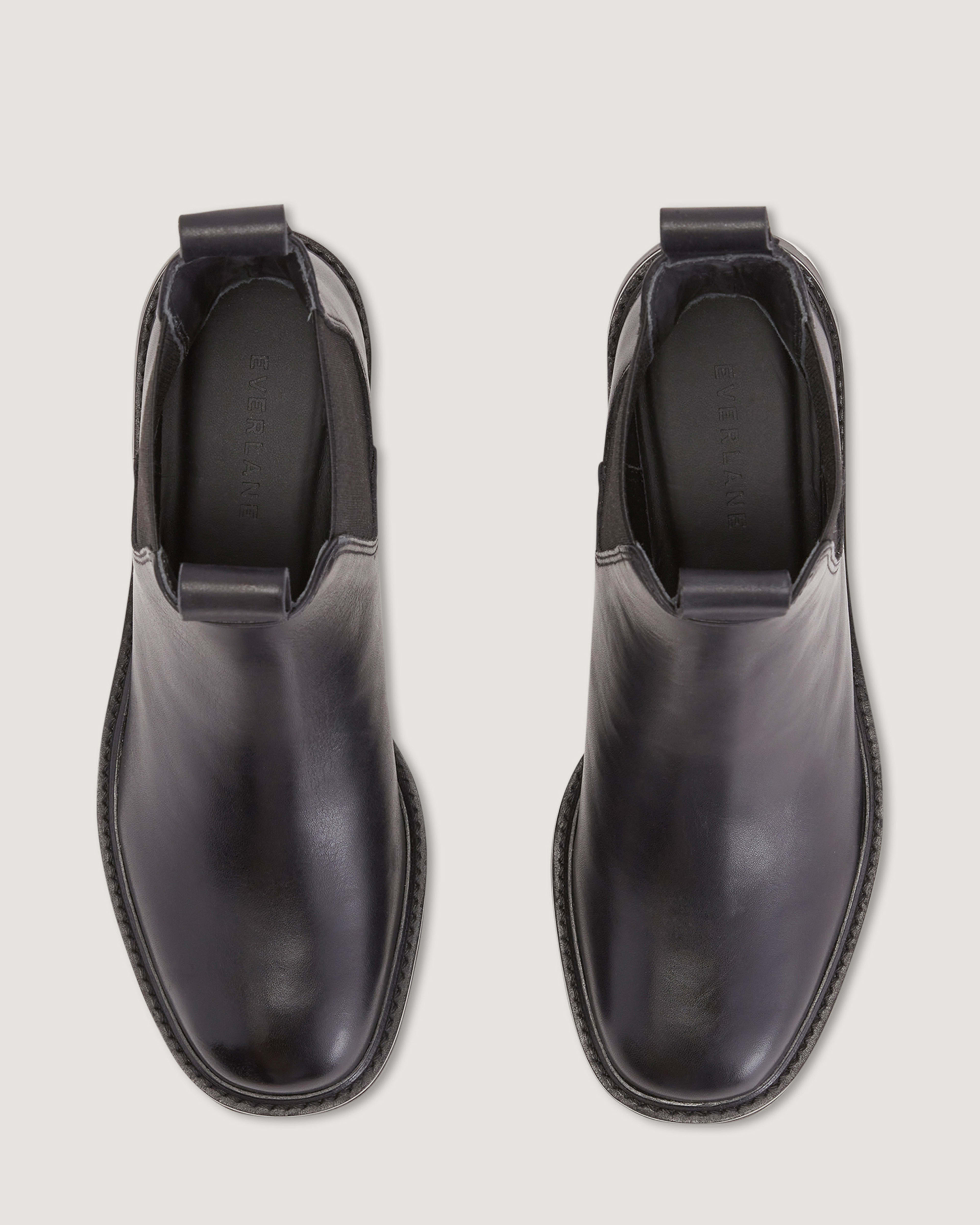 lug leather chelsea boots