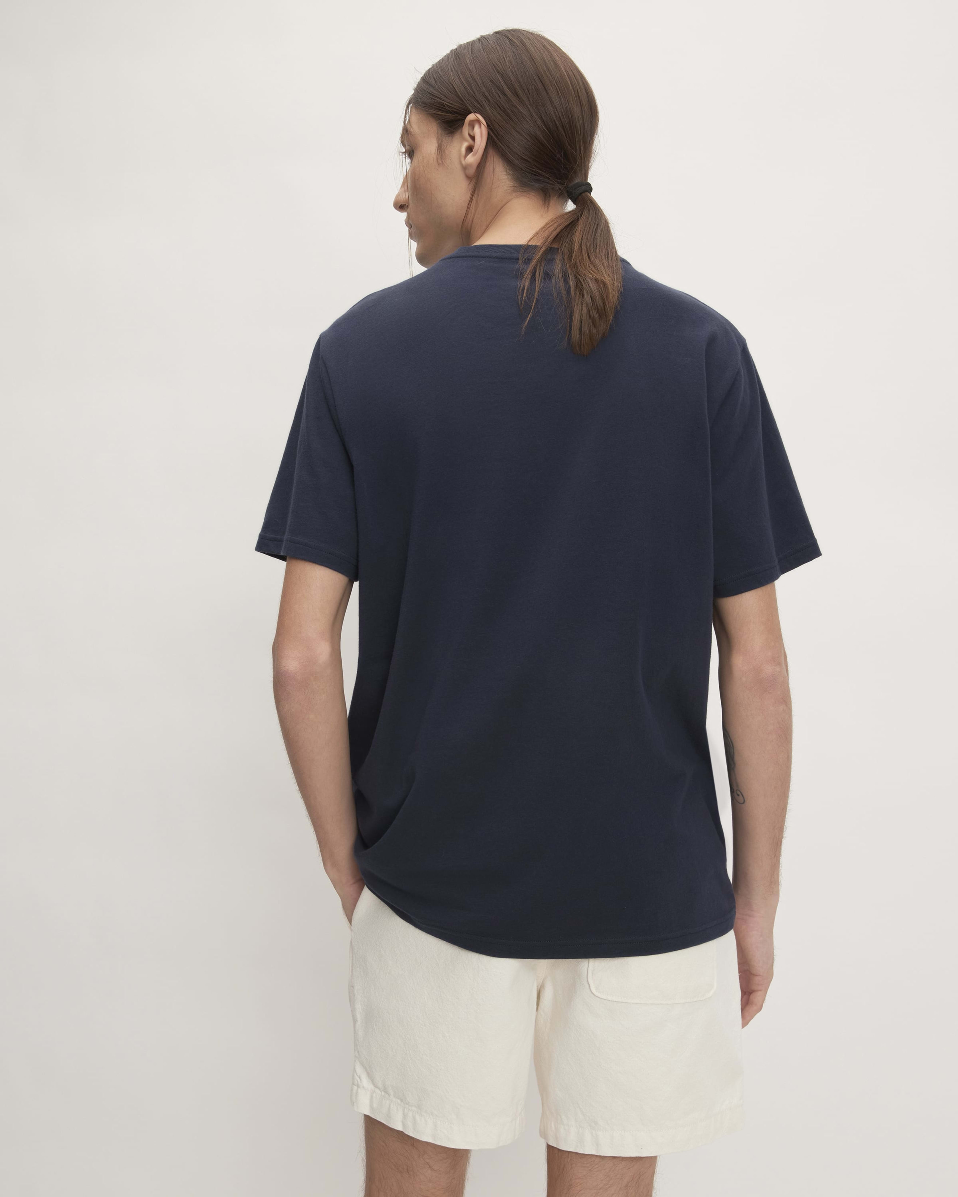 The Essential Organic V-Neck Tee | Deep Navy – Everlane