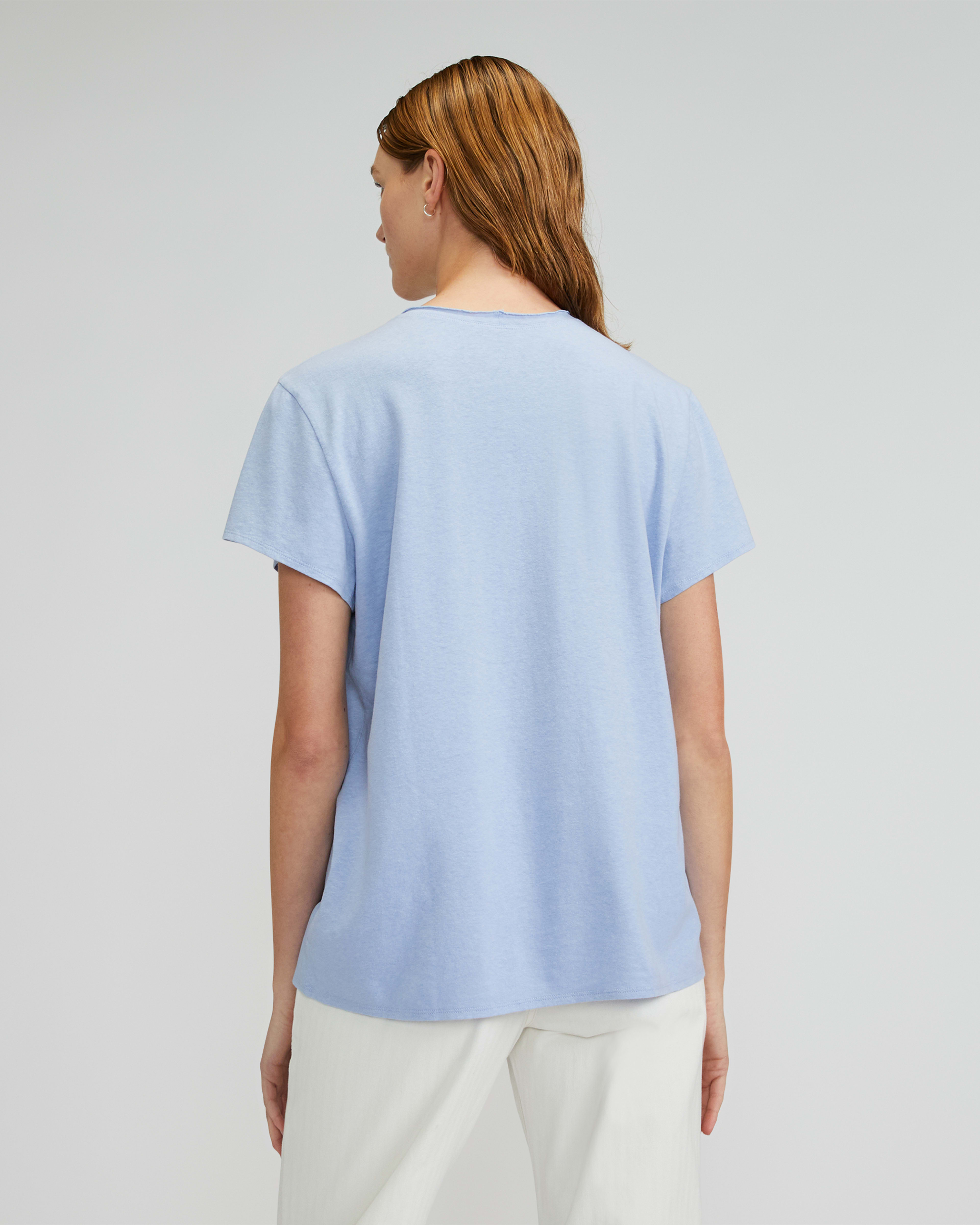 The Relaxed Hemp Tee Periwinkle – Everlane