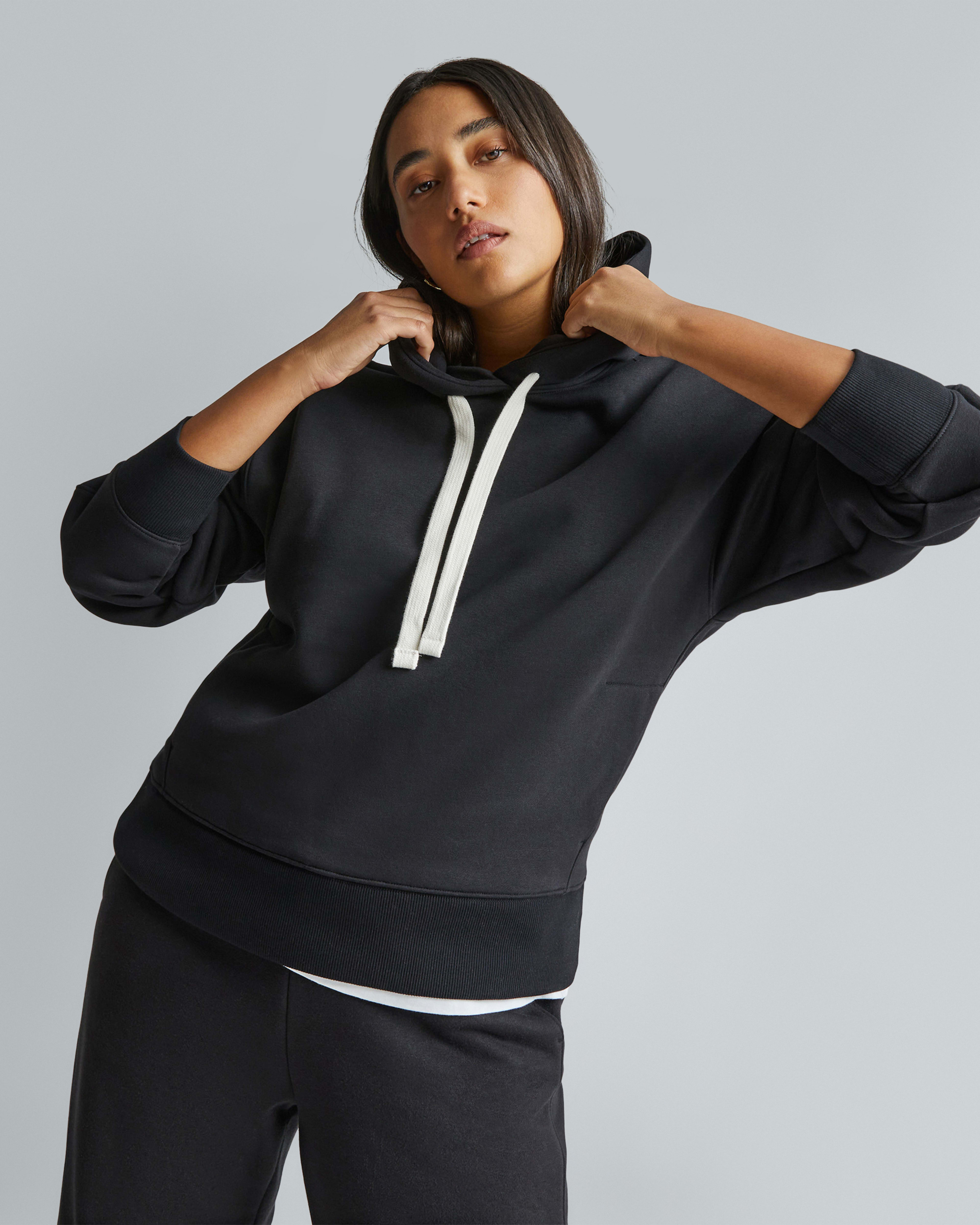 The ReTrack Hoodie Black – Everlane