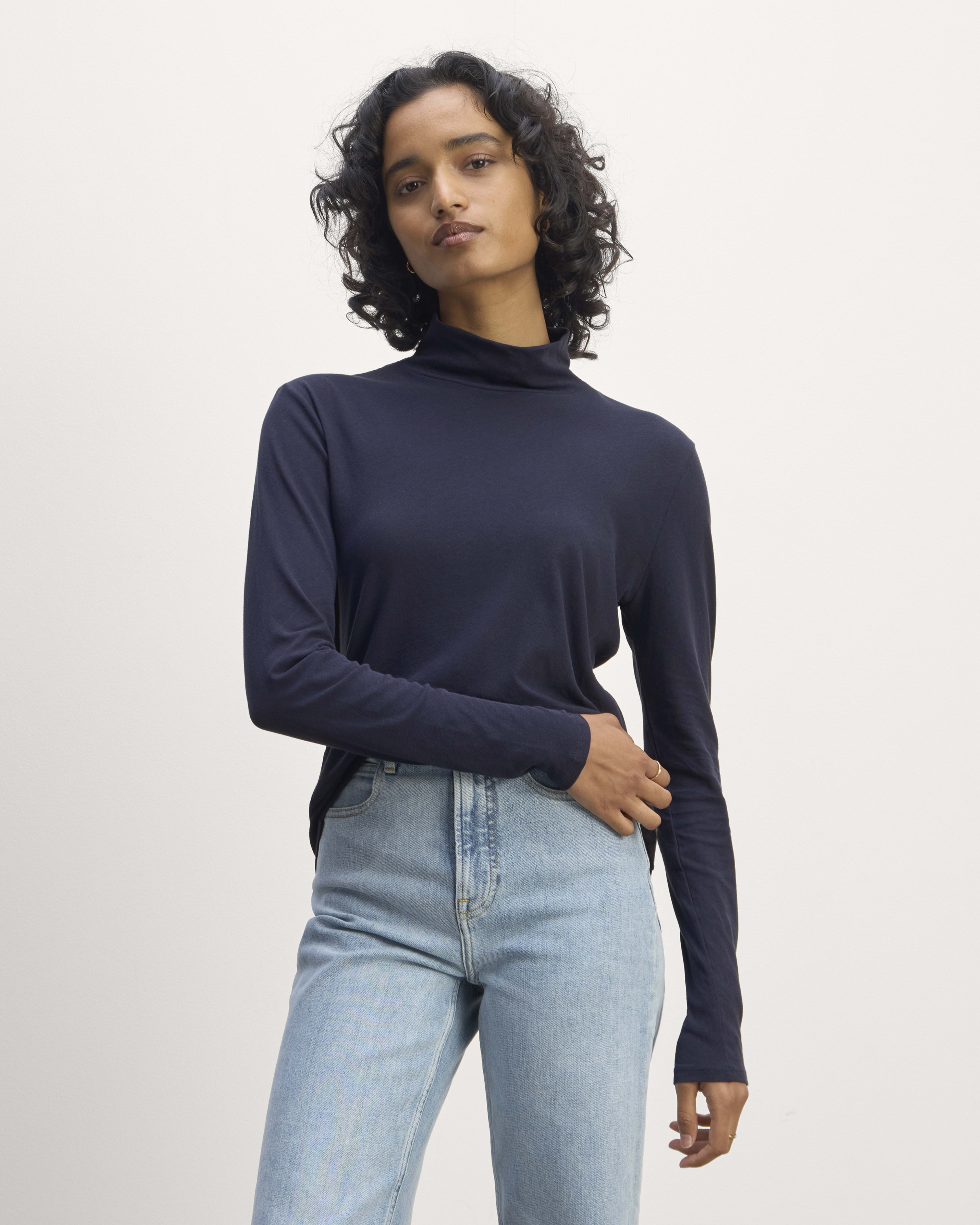 The Air Turtleneck Navy Everlane