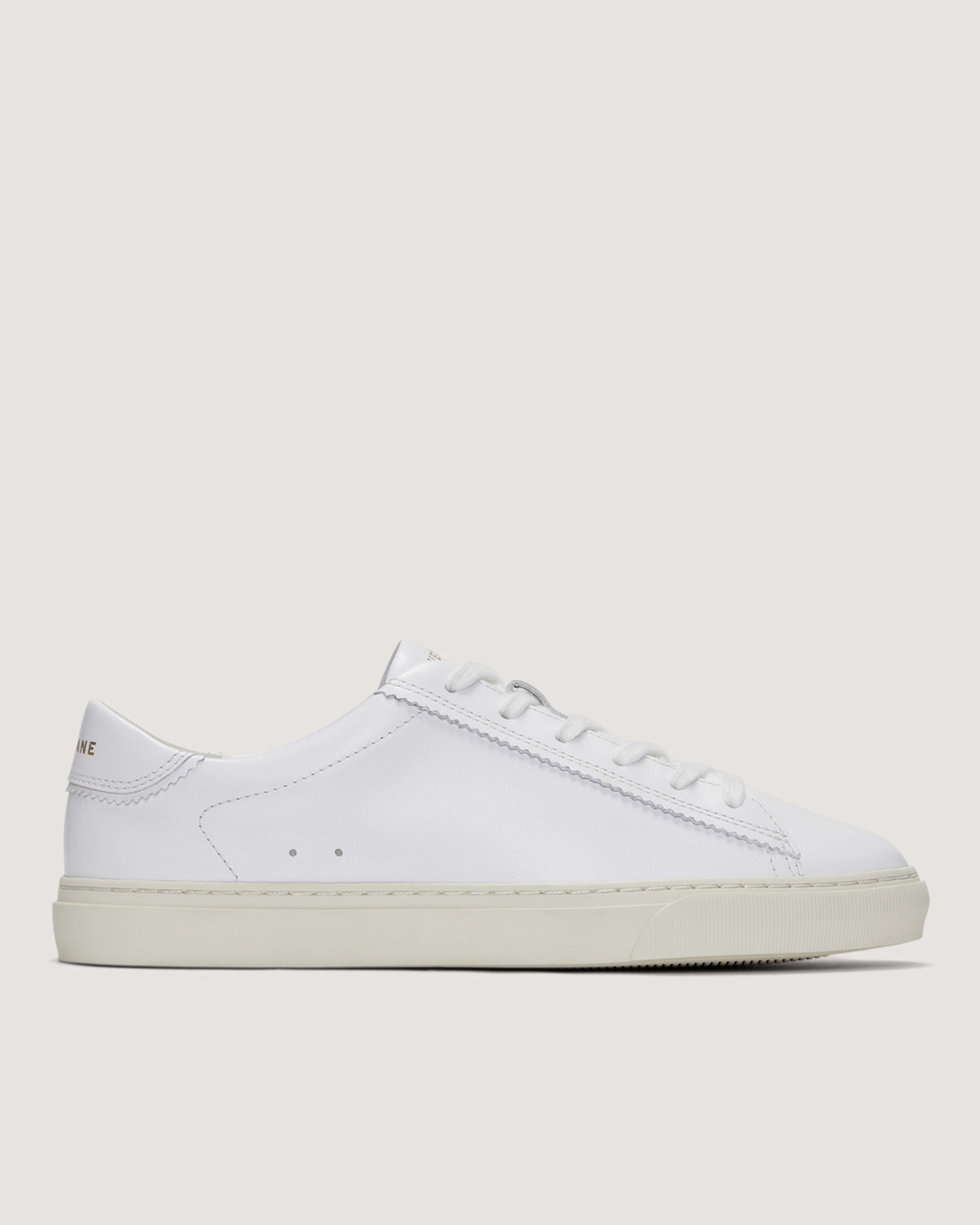 shoes for walking on wet concrete