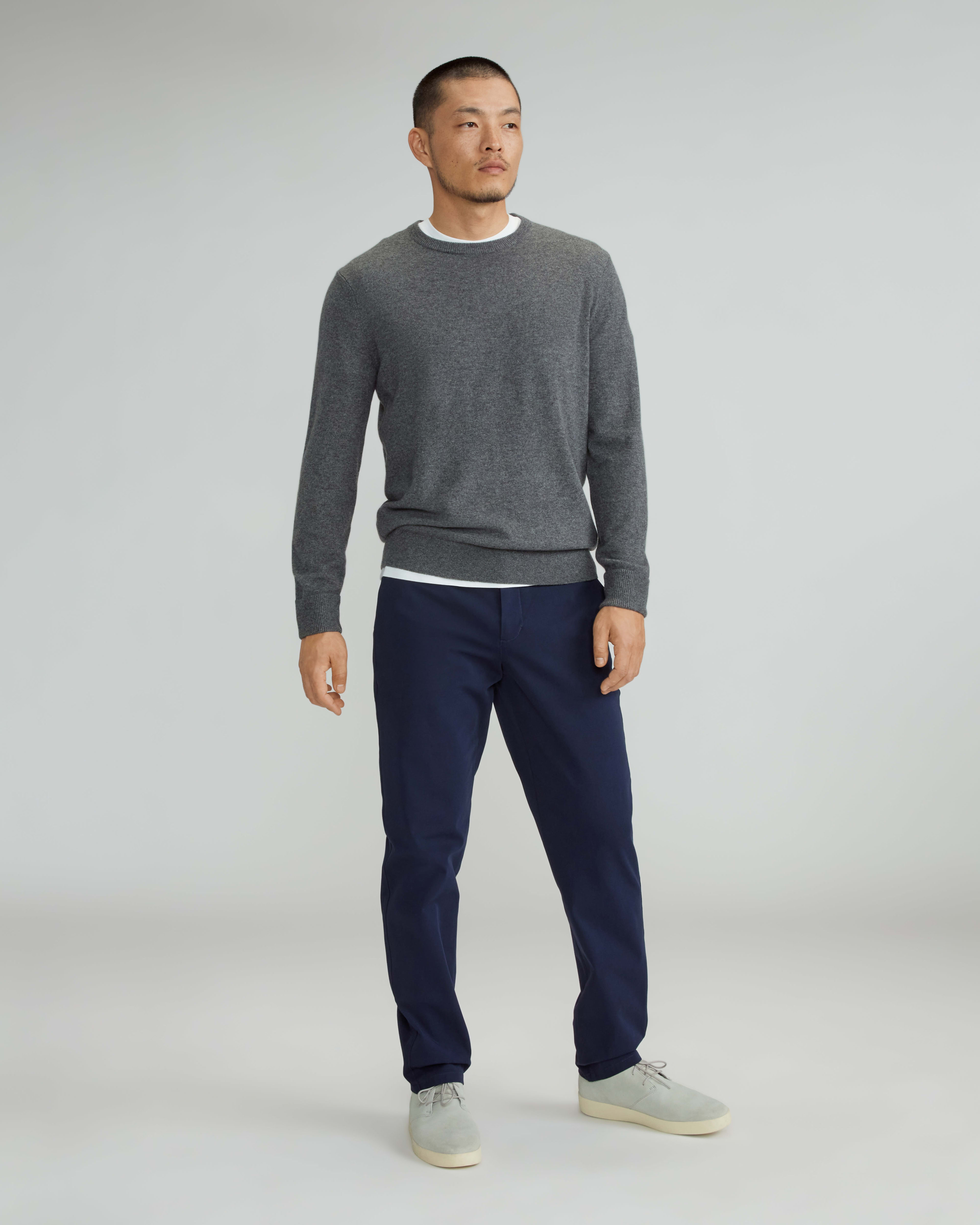 Men s Sweaters Cashmere Cardigans Crewnecks in Grey Everlane